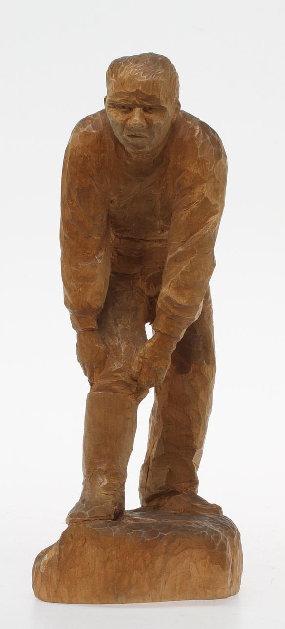 FIGUR, snidad, signerad Agne Lindblad och daterad 1931.