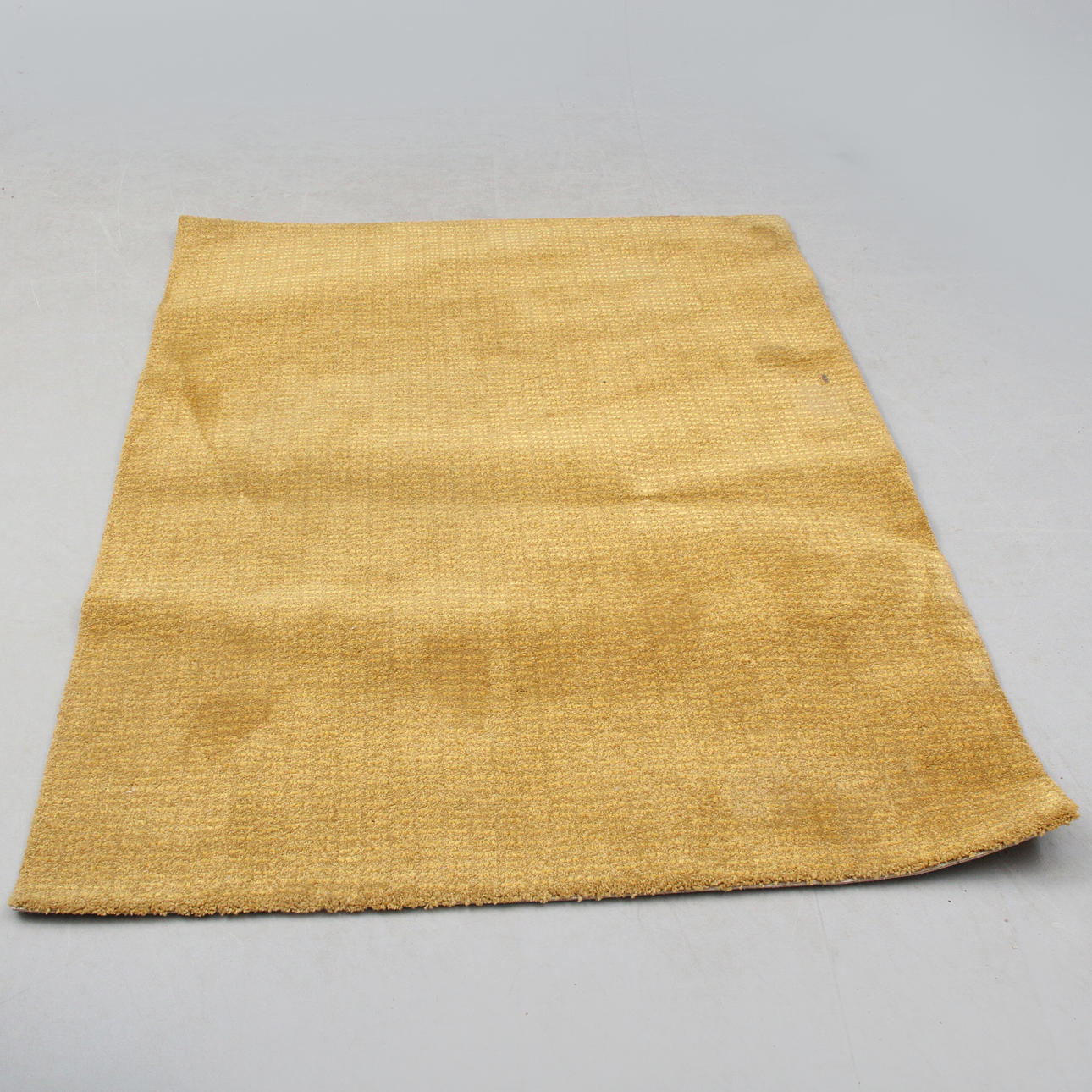 CARPET, modern. 133x195.