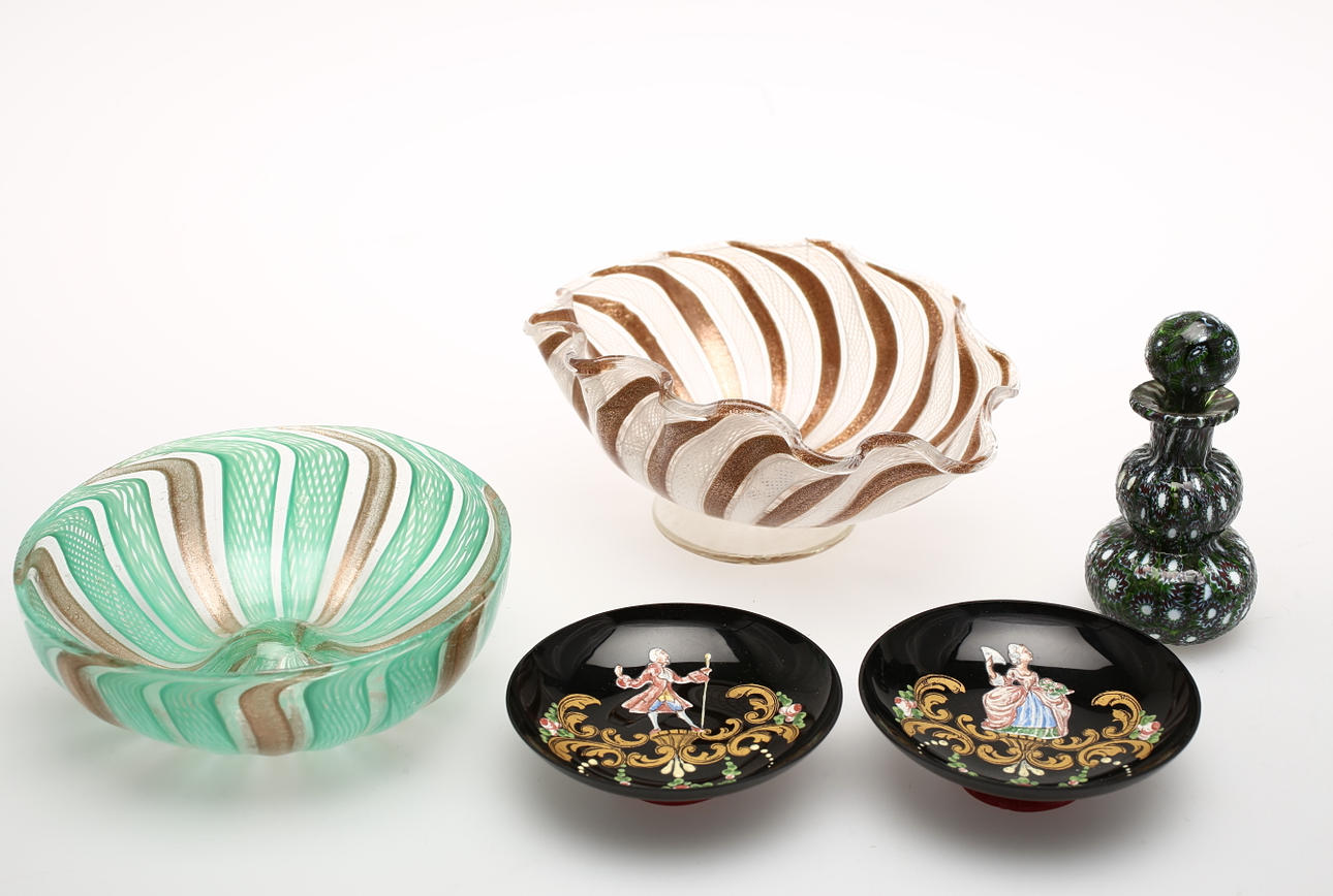 GLASFÖREMÅL, 5 delar, Murano.