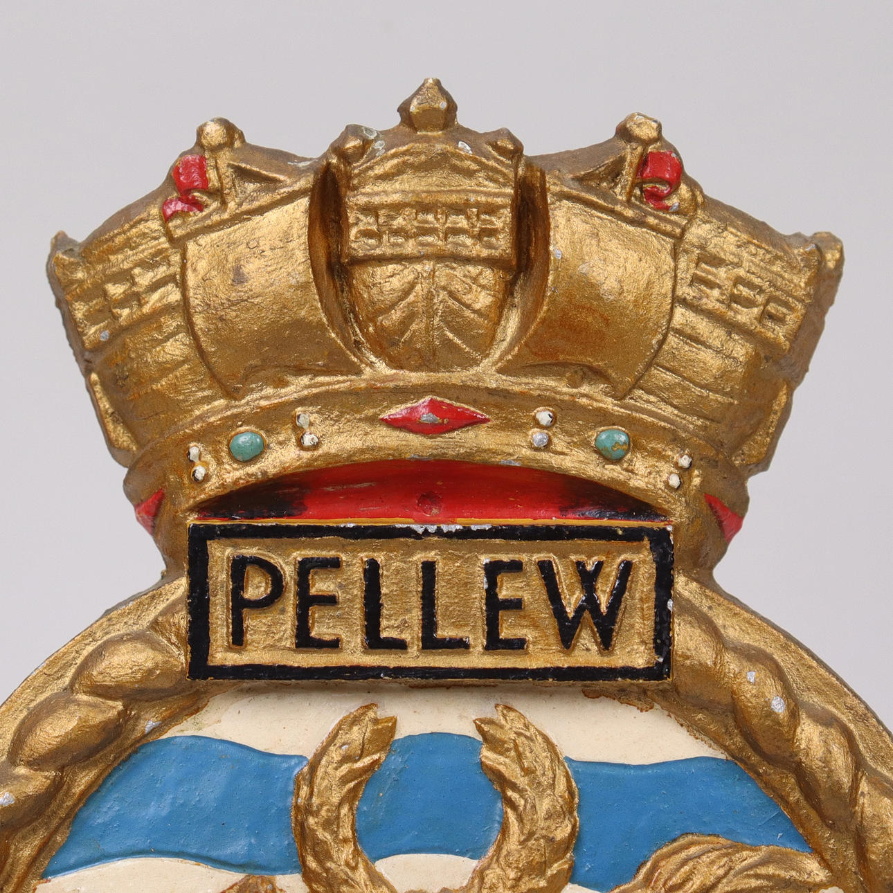 WALL PLAQUE, HMS Pellew (F62), cold painted gun badge for Blackwood ...