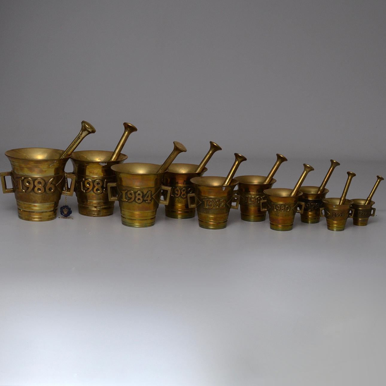 MORTELSERIE, Skultuna.