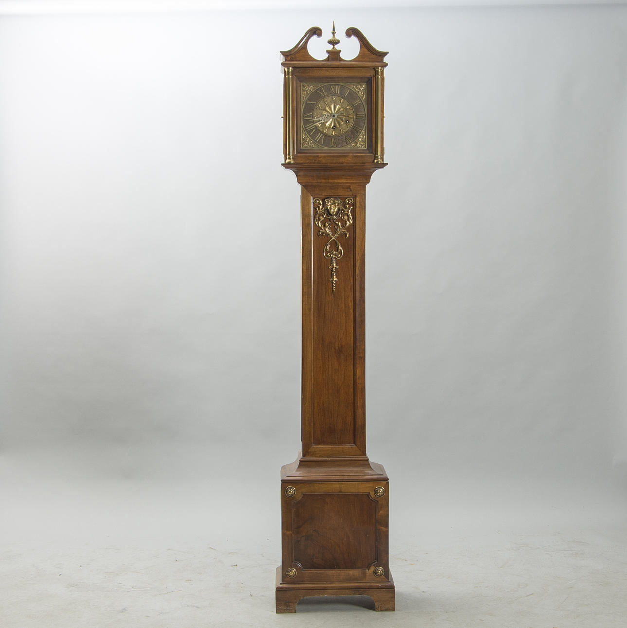 GOLVUR, mahogny, Bronze artisticos Espana.