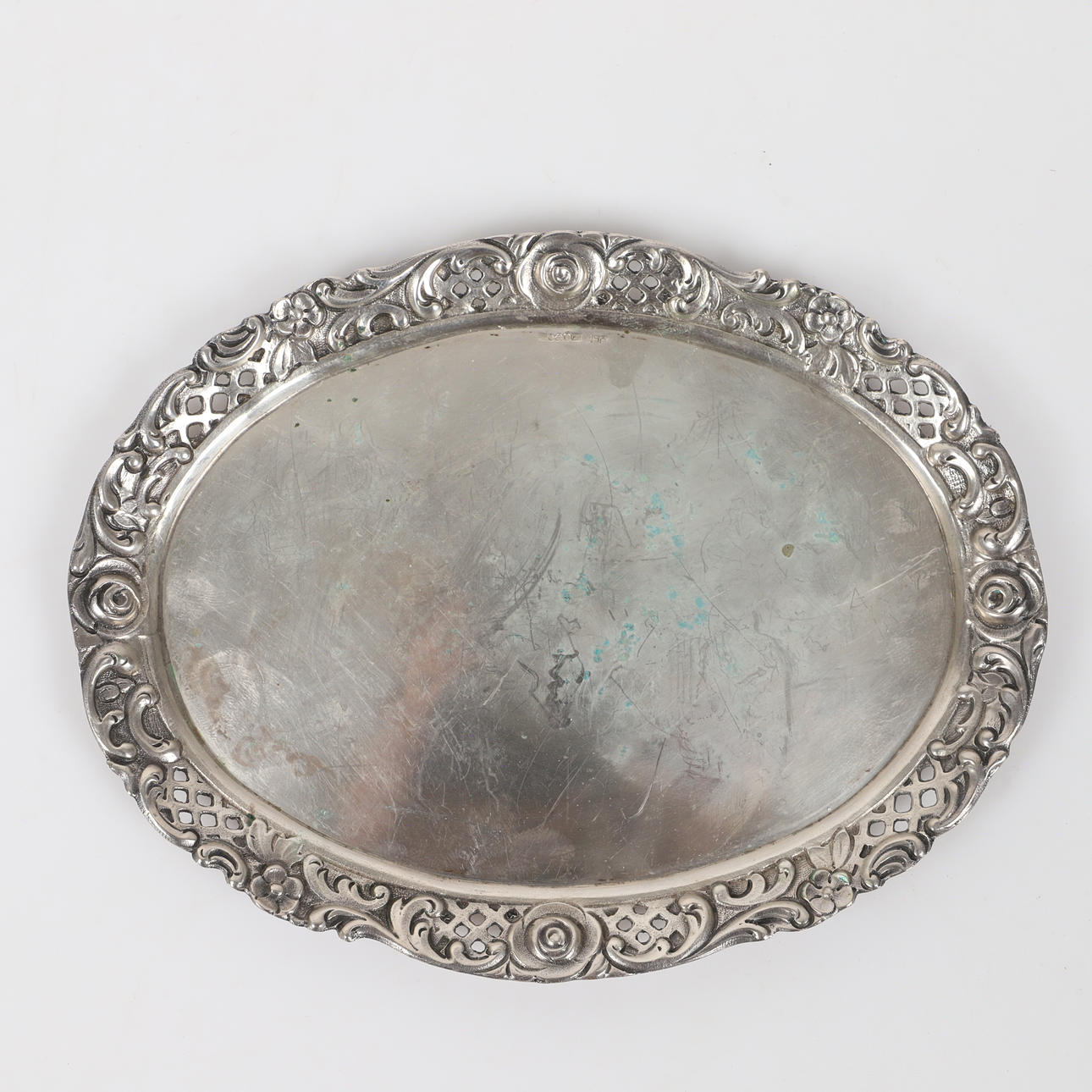 FAT, silver med genombruten dekor, Stiltenn Sven Carlsson, Stockholm ...