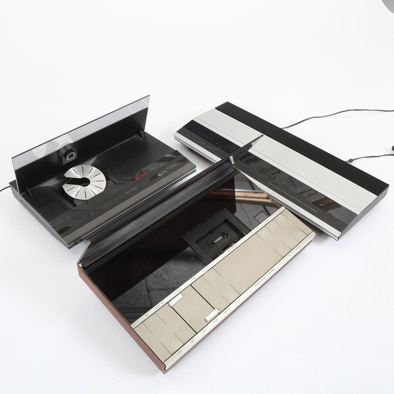 BANG & OLUFSEN. Beogram CDX2 CD player, Beocord 5000 tape recorder and ...