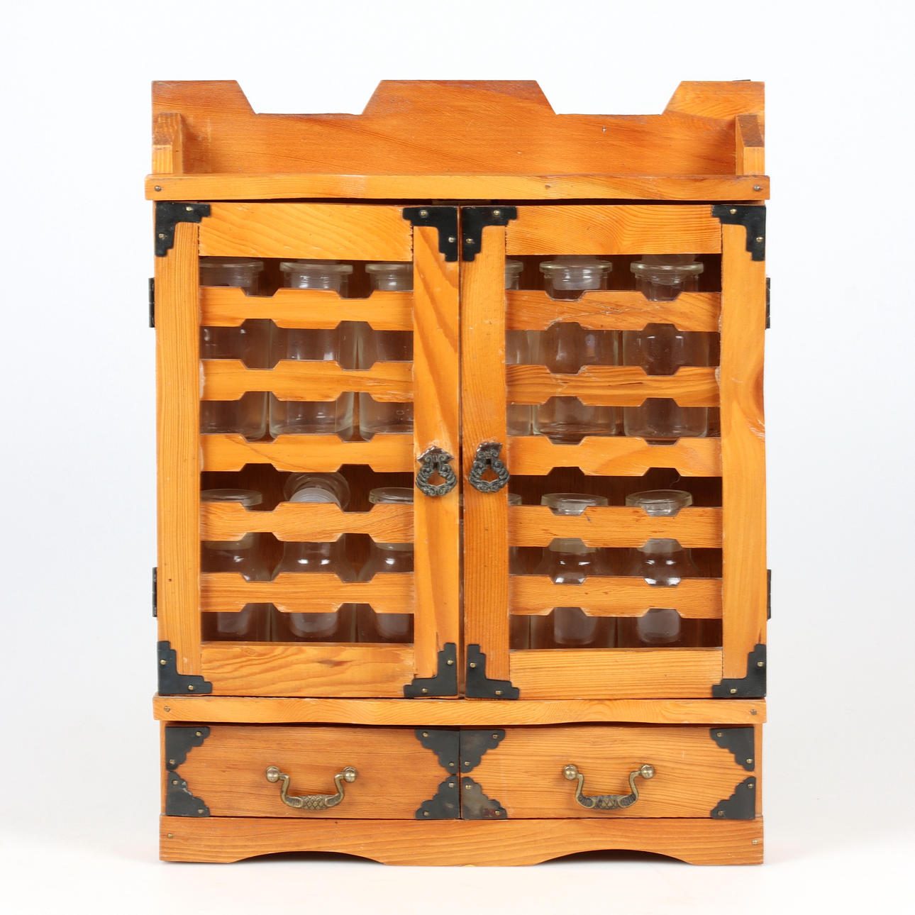 MEDIZINSCHRANK, Holz. 12 Flaschen mit Deckel. CHINA. 20. Jahrhundert. Möbel - Sonstiges