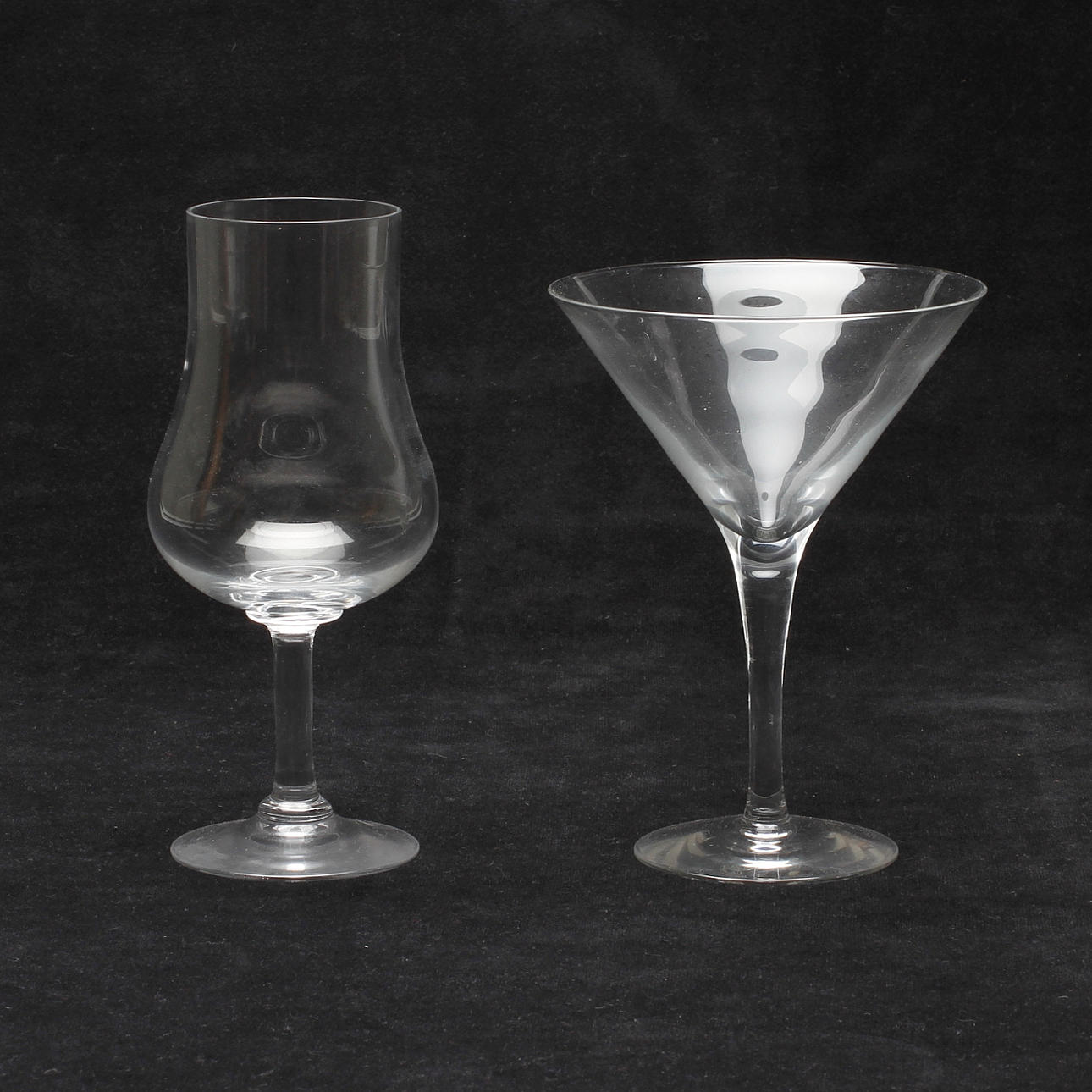 GLASSERVISDELAR, 30 delar, 1900-tal.