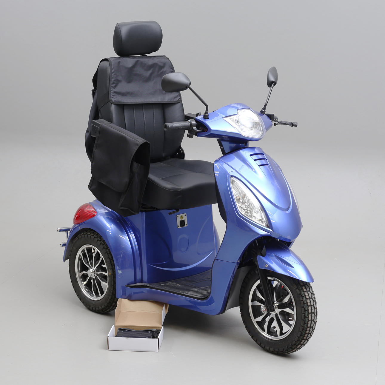 ELECTRIC SCOOTER, BLIMO, 2024.