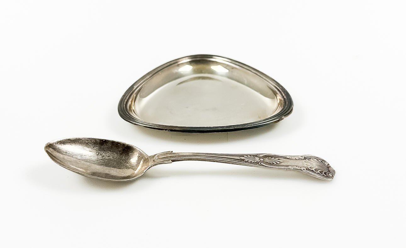 SPOON & SAUCER, silver.
