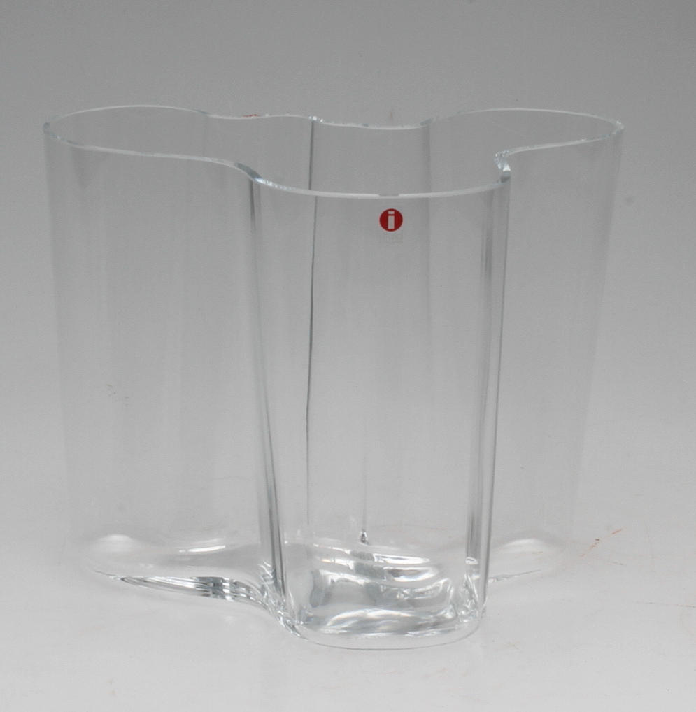 VAS, glas, "Savoy", Alvar Aalto, Iittali, Finland.