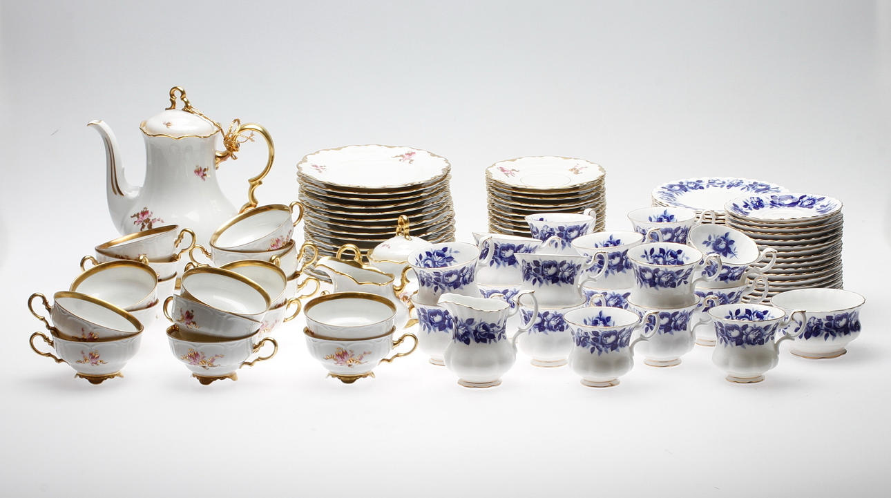 KAFFESERVISER, 2 st, Royal Albert samt Hackefors.