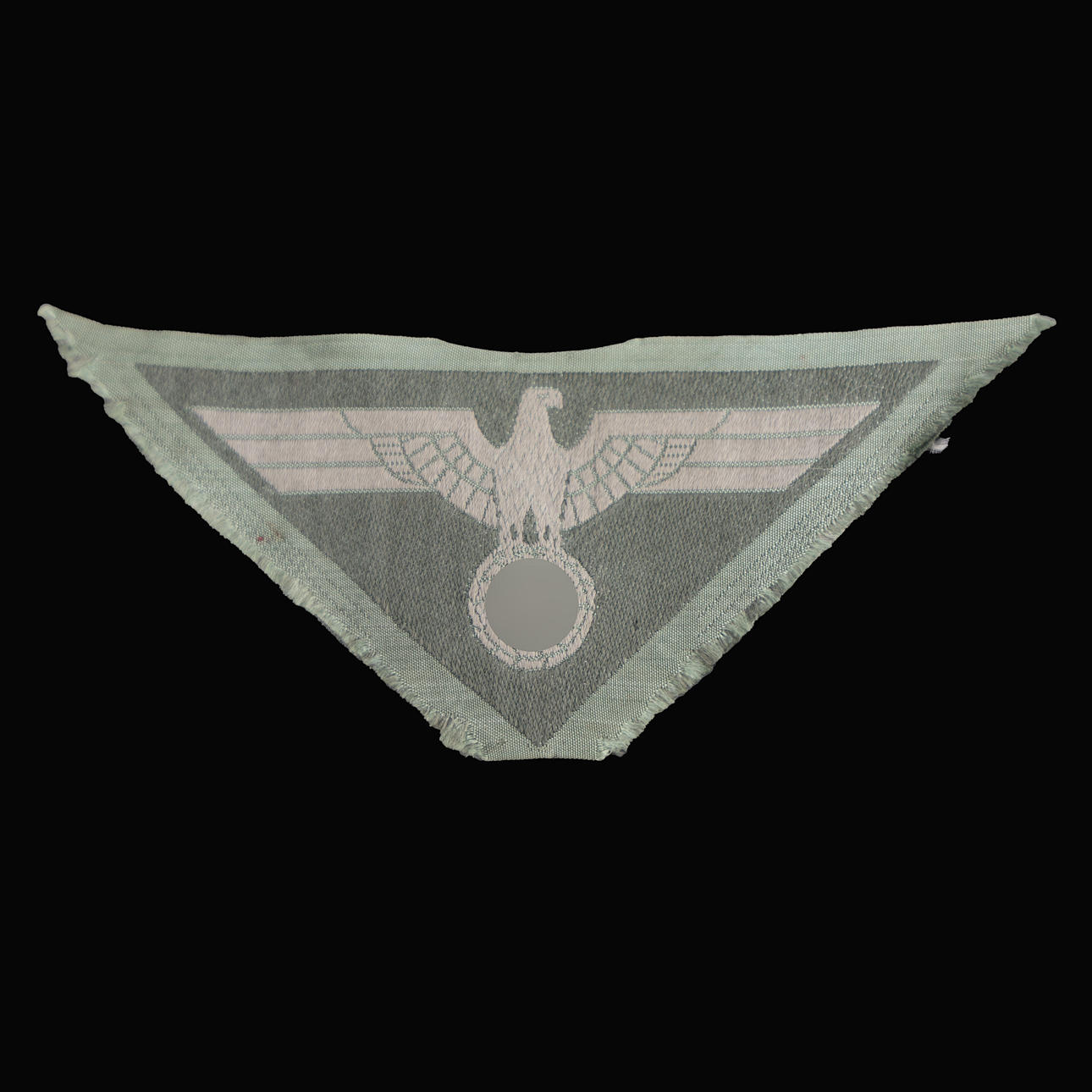 WW2 GERMAN ARMY BREAST EAGLE.