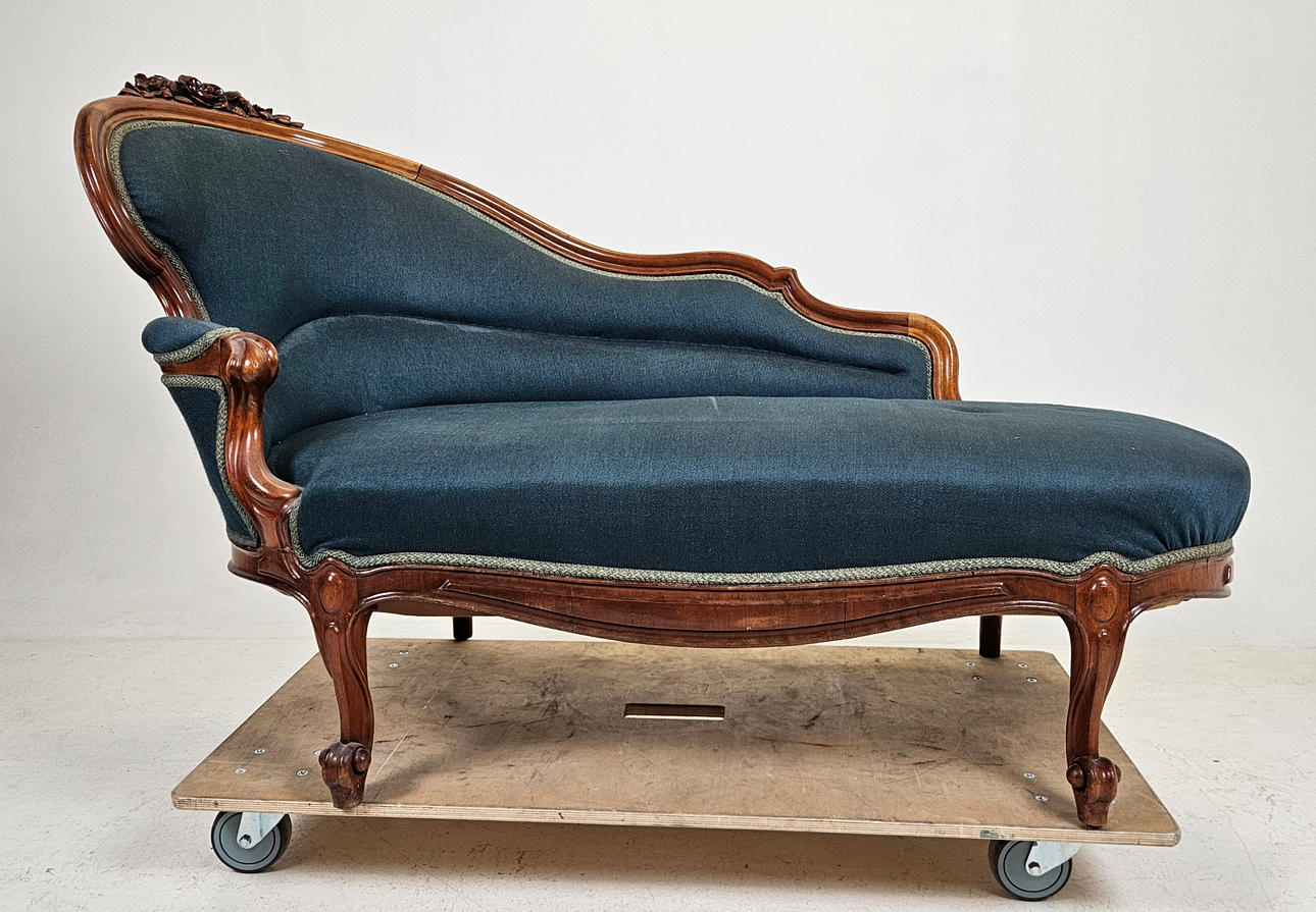 A late 19th century neo-rococo chaise longue. Furniture - Sofas ...
