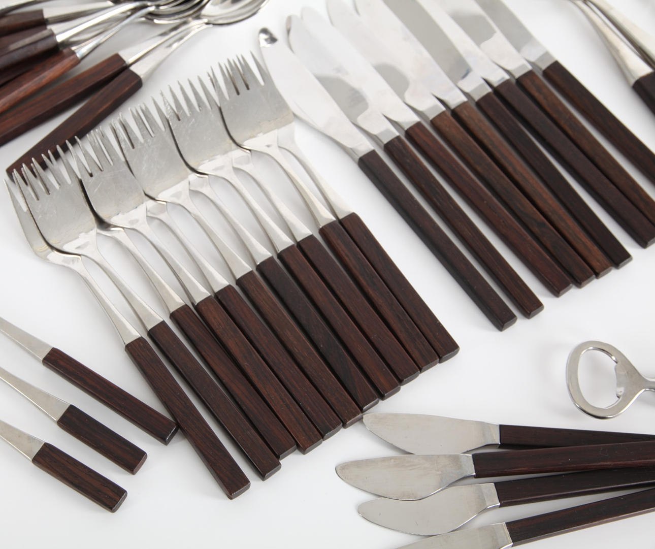 TIAS ECKHOFF. 1926-2016. An “Opus” cutlery set, Lundtofte, Denmark