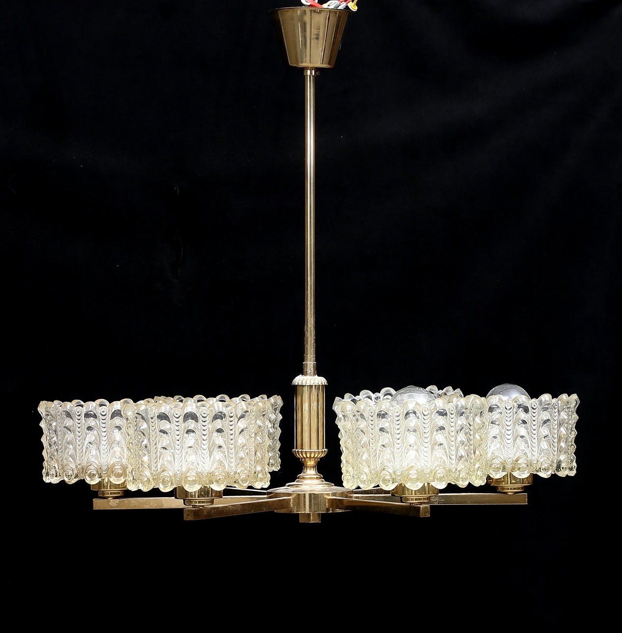 TAKLAMPA, 1970-tal. Höjd ca 63 cm.