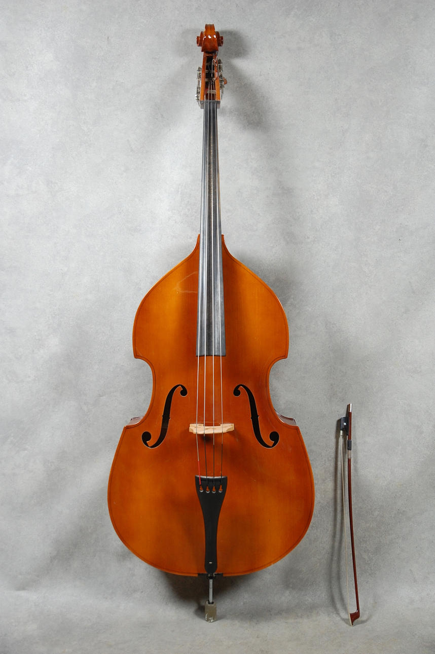 KONTRABAS, märkt Joseph Dvorak Tjeckien 28/7-1999.