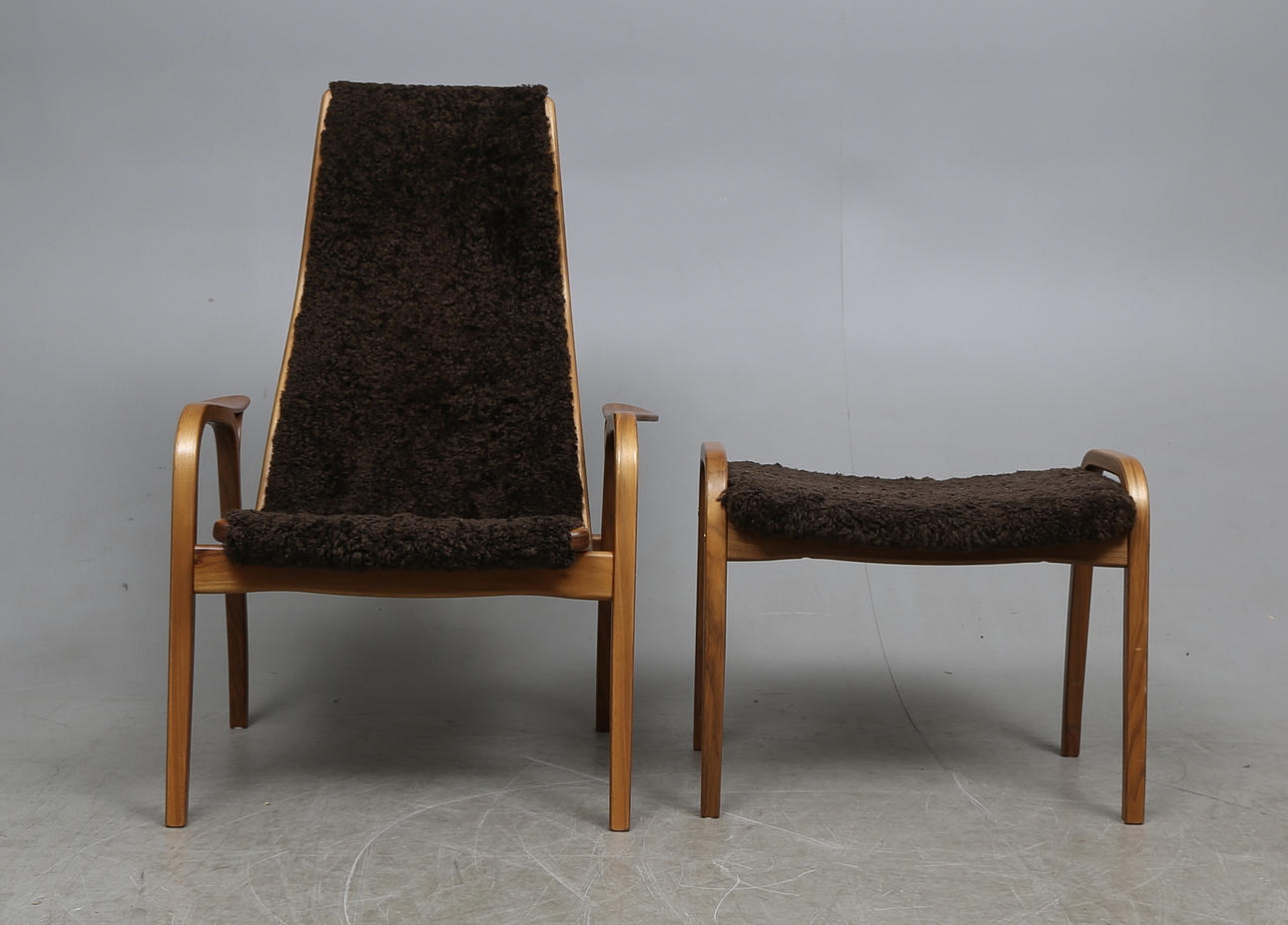 FÅTÖLJ MED FOTPALL, "Lamino", Yngve Ekström, Swedese.