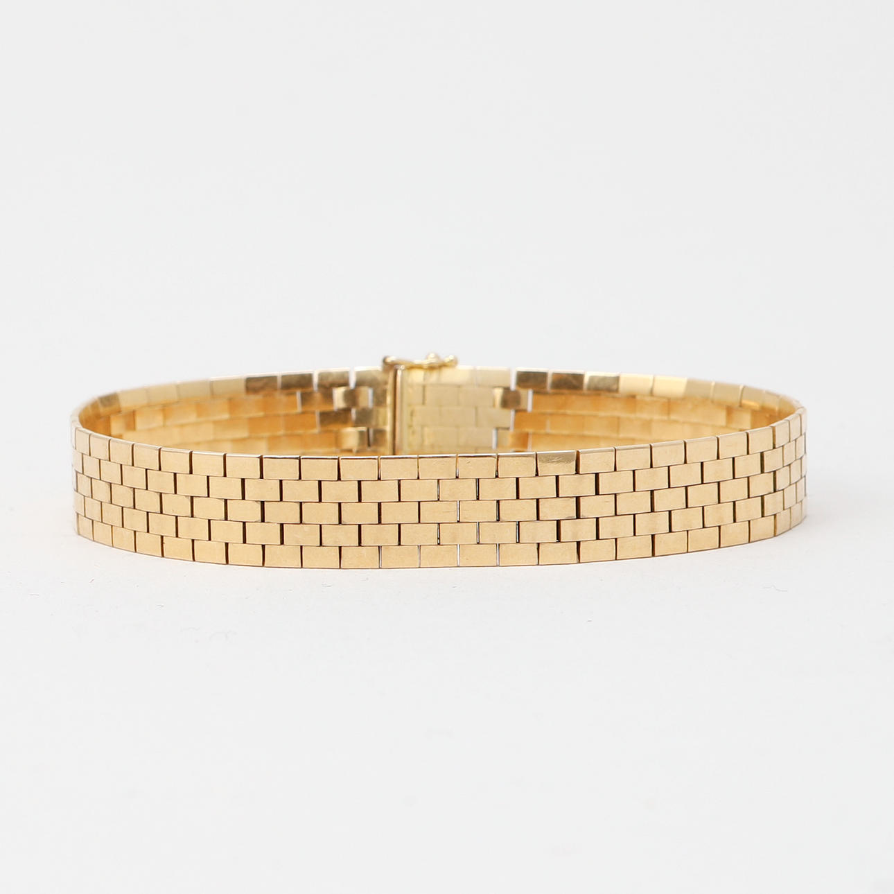 ARMBAND, 18k guld, vikt ca 31,6 gram.