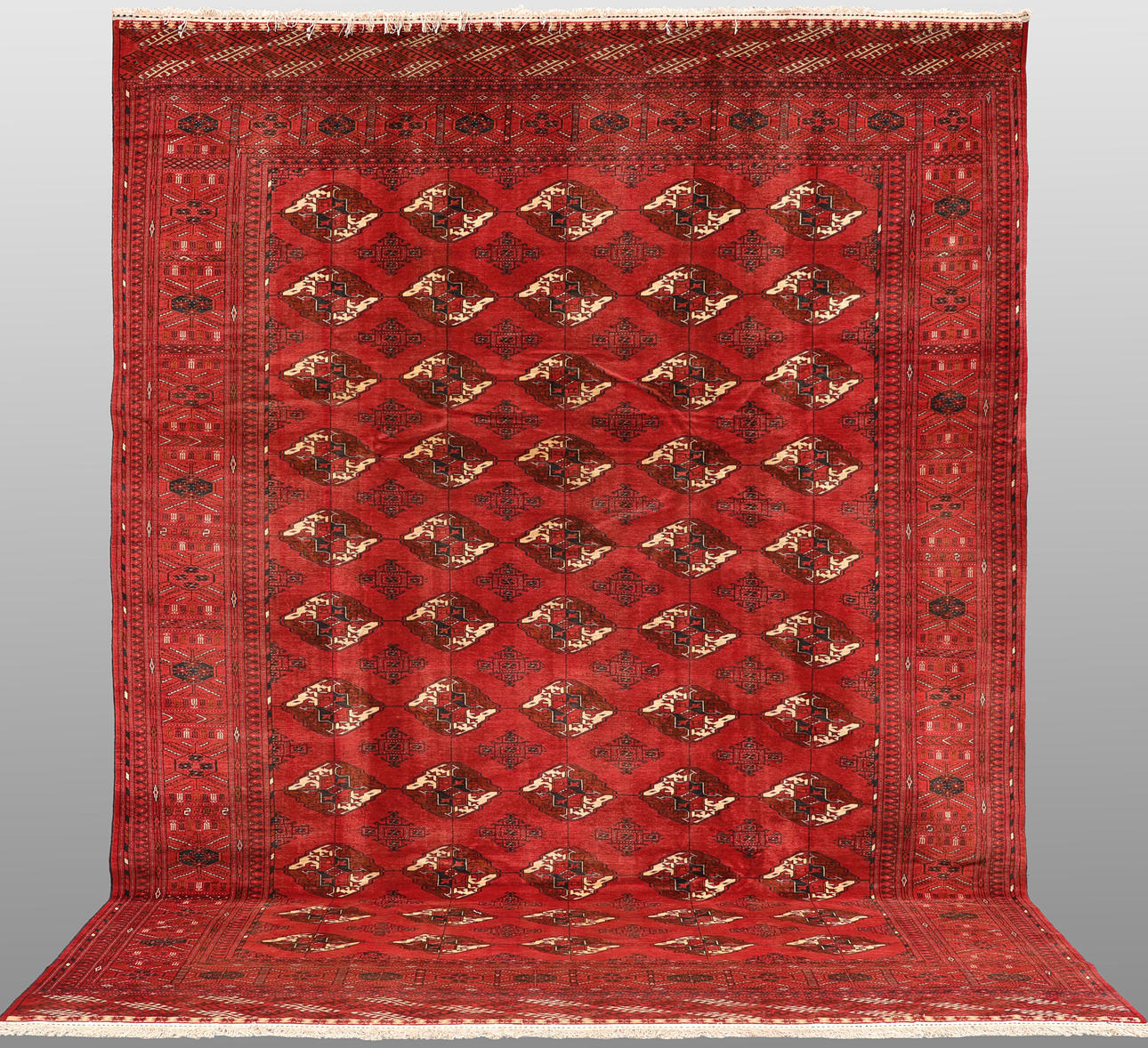 CARPET. Turkeman, 320 x 242 cm.