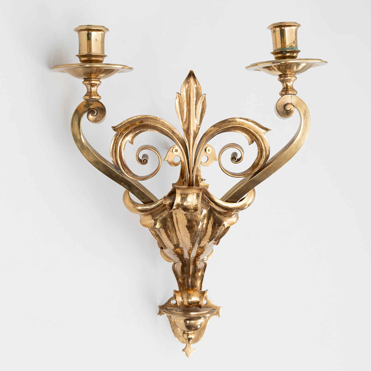 VÄGGAPPLIQUE, mässing, 1900-talets andra hälft.