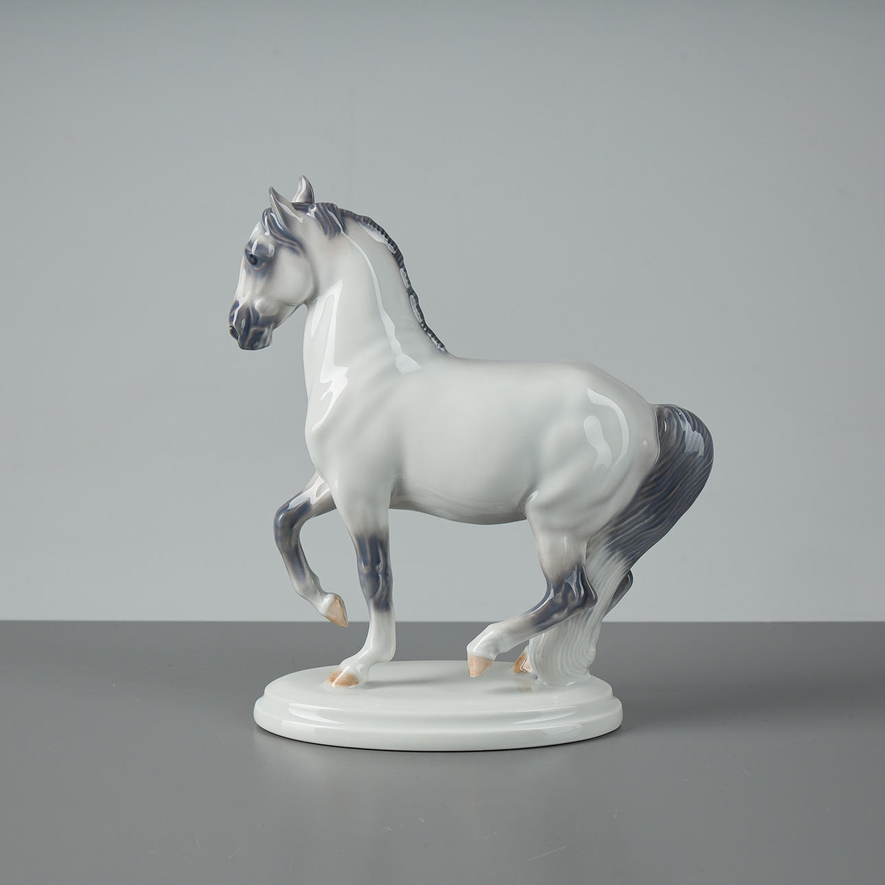 JEANNE GRUT. Lipizzaner, model 4752, Royal Copenhagen, Denmark ...