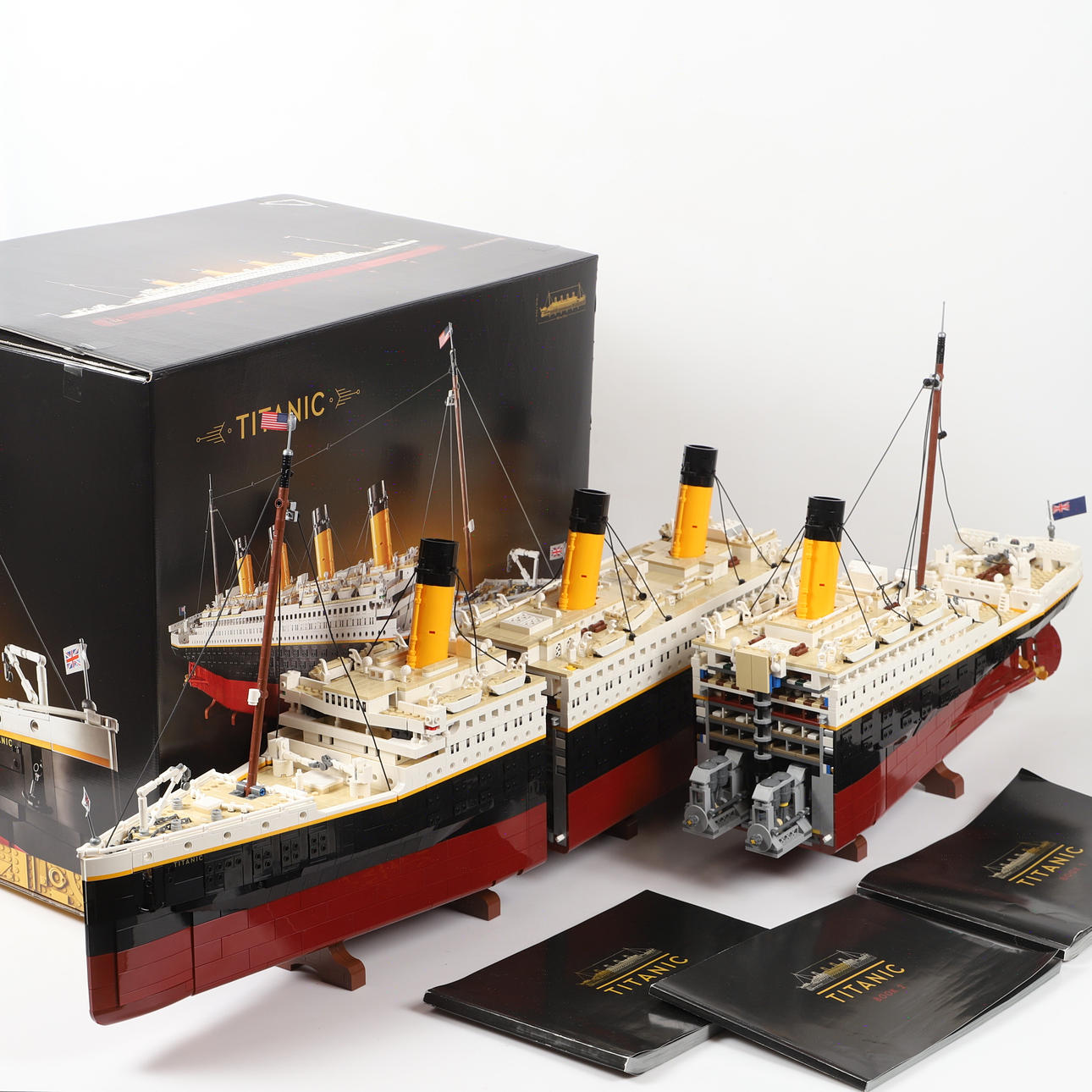 LEGO. The Titanic. 10294.