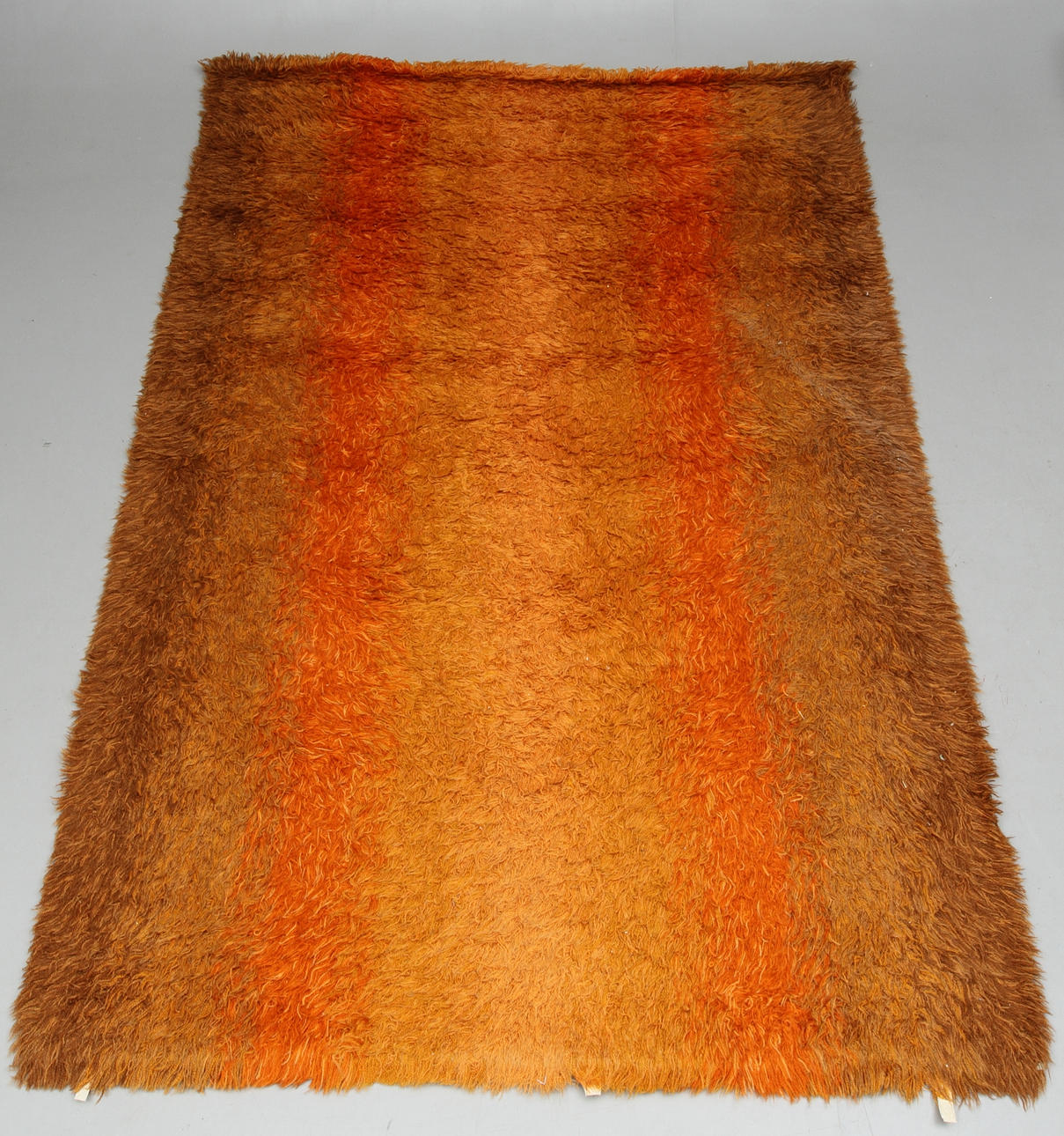 MATTA, rya, ca 234 x 156 cm.