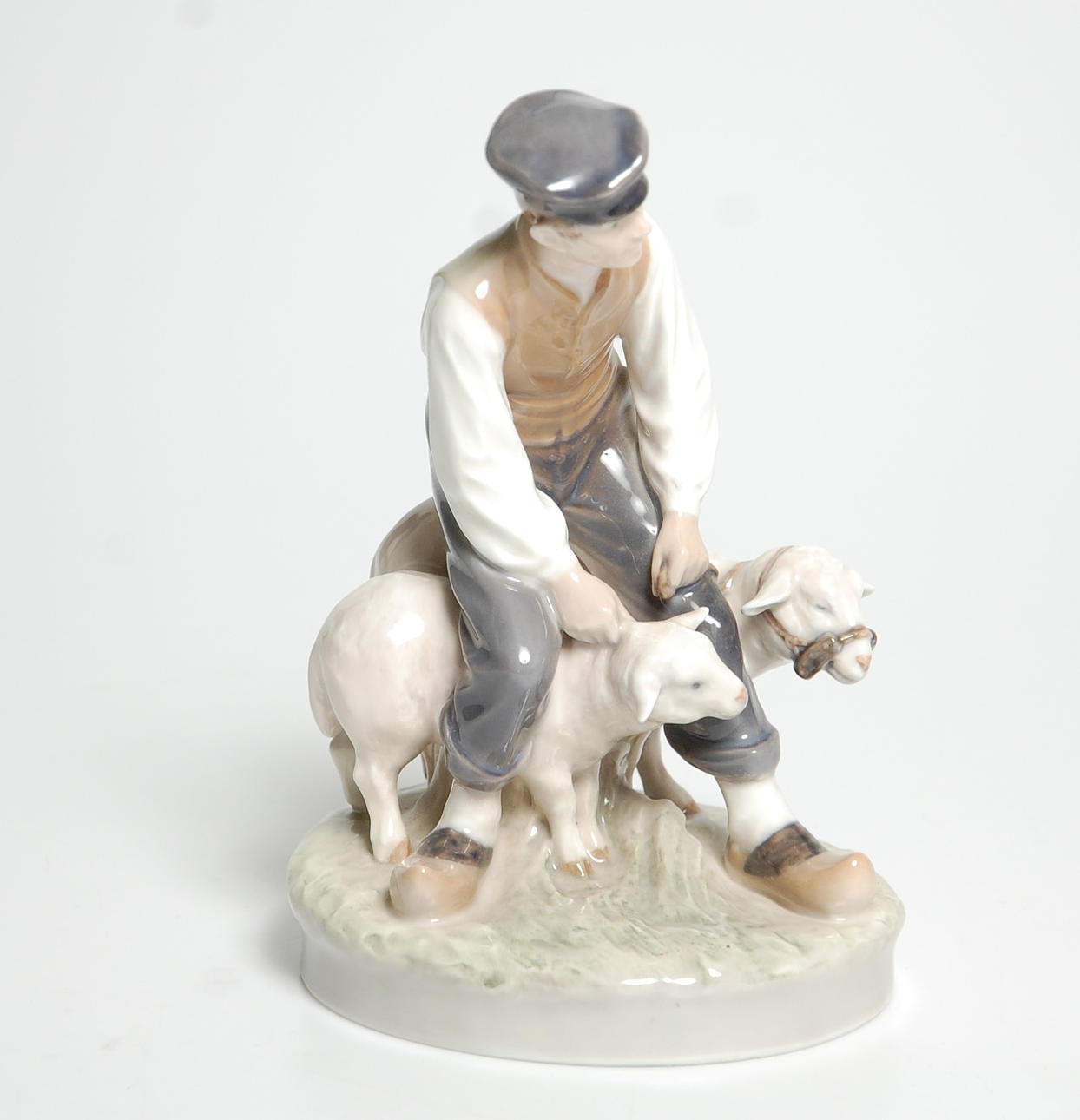 FIGURIN, porslin märkt Christian Thomsen Royal Copenhagen.