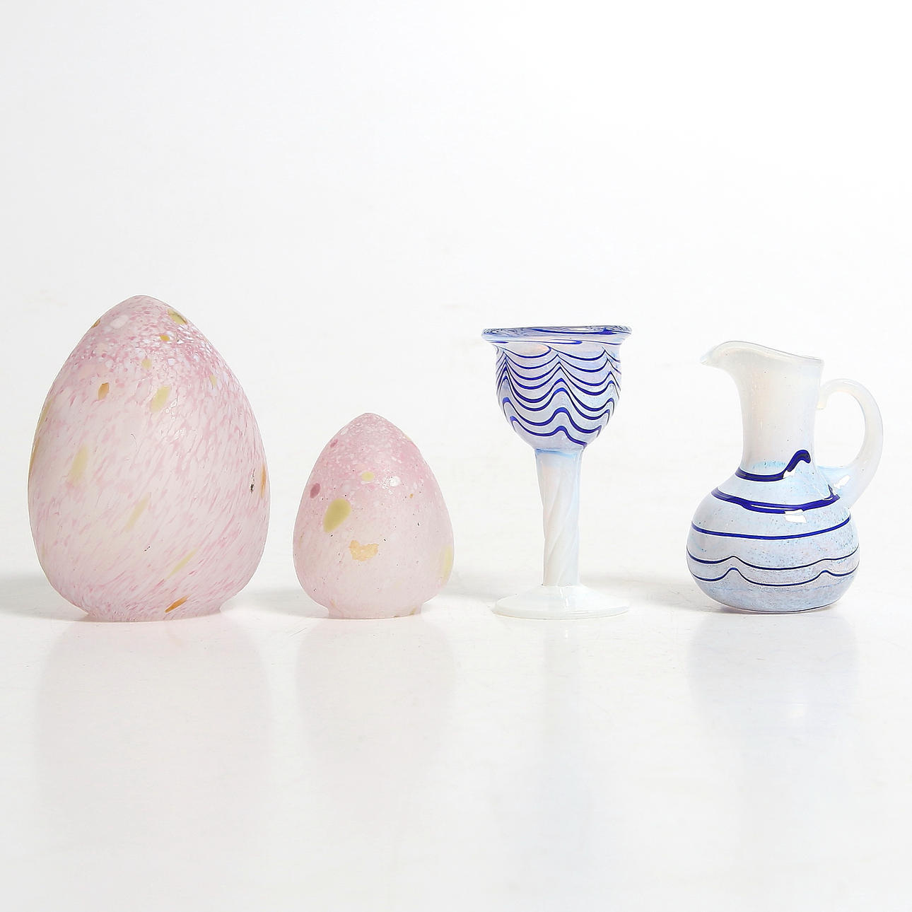 MINIATYRER, 4 st, glas, Monica Backström och Bertil Vallien, Boda glasbruk, 1900-tal.