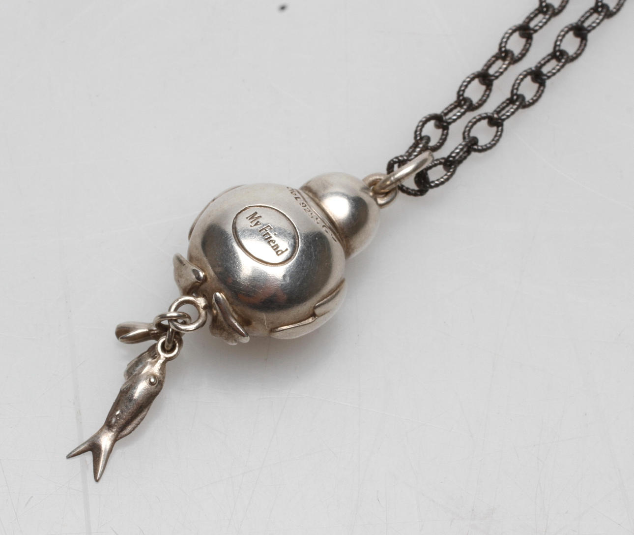 CHARLOTTE LYNGGAARD. Halssmycke, "My Friend", Ole Lynggaard, silver, stor modell.