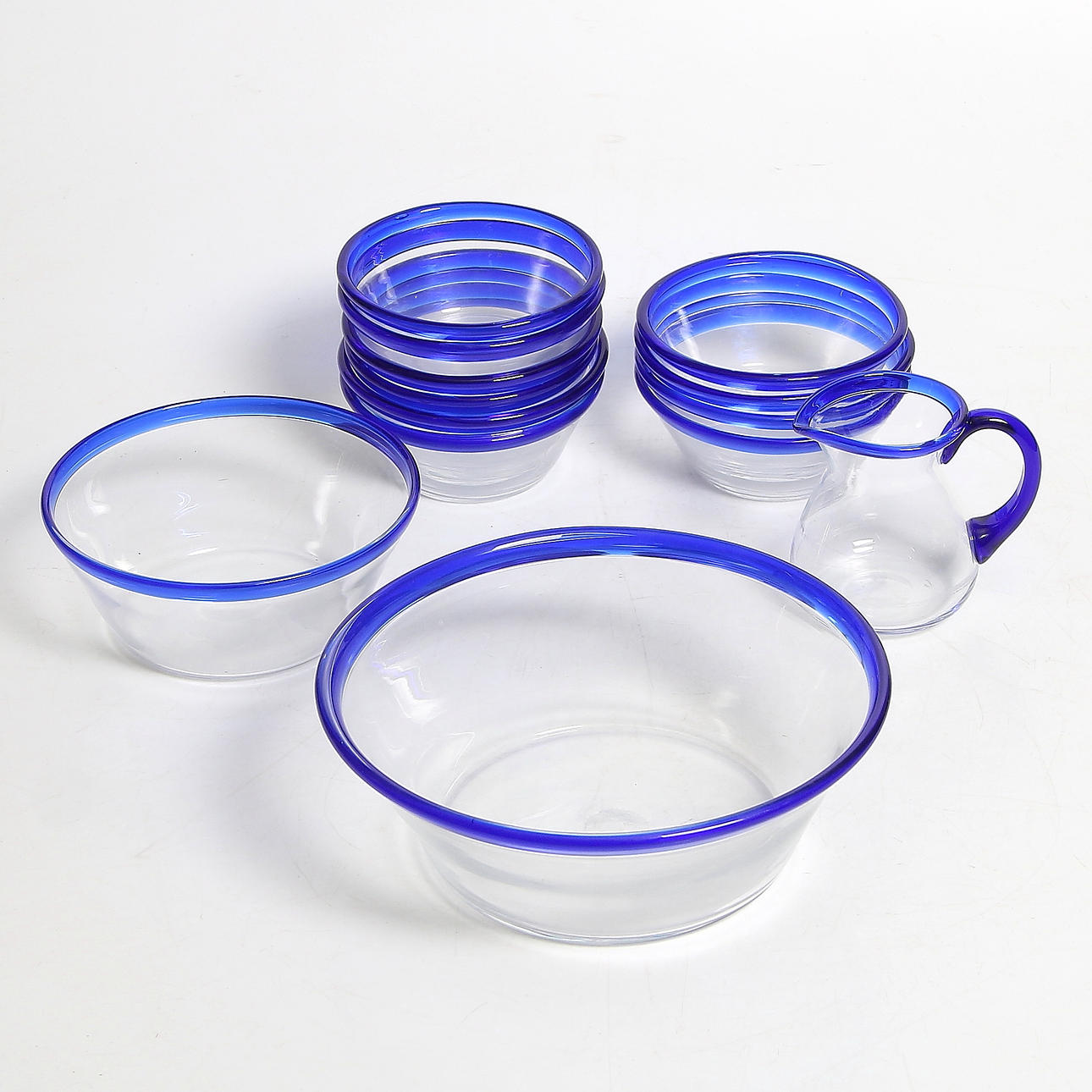 FILBUNKSSKÅLAR och KANNA, 13 delar, glas, 1900-tal.