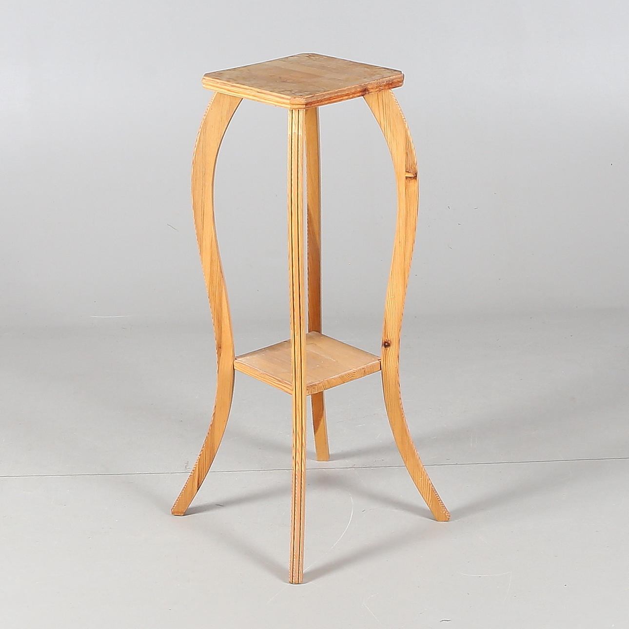 BLOMPIEDESTAL, trä, 1900-talets andra hälft.