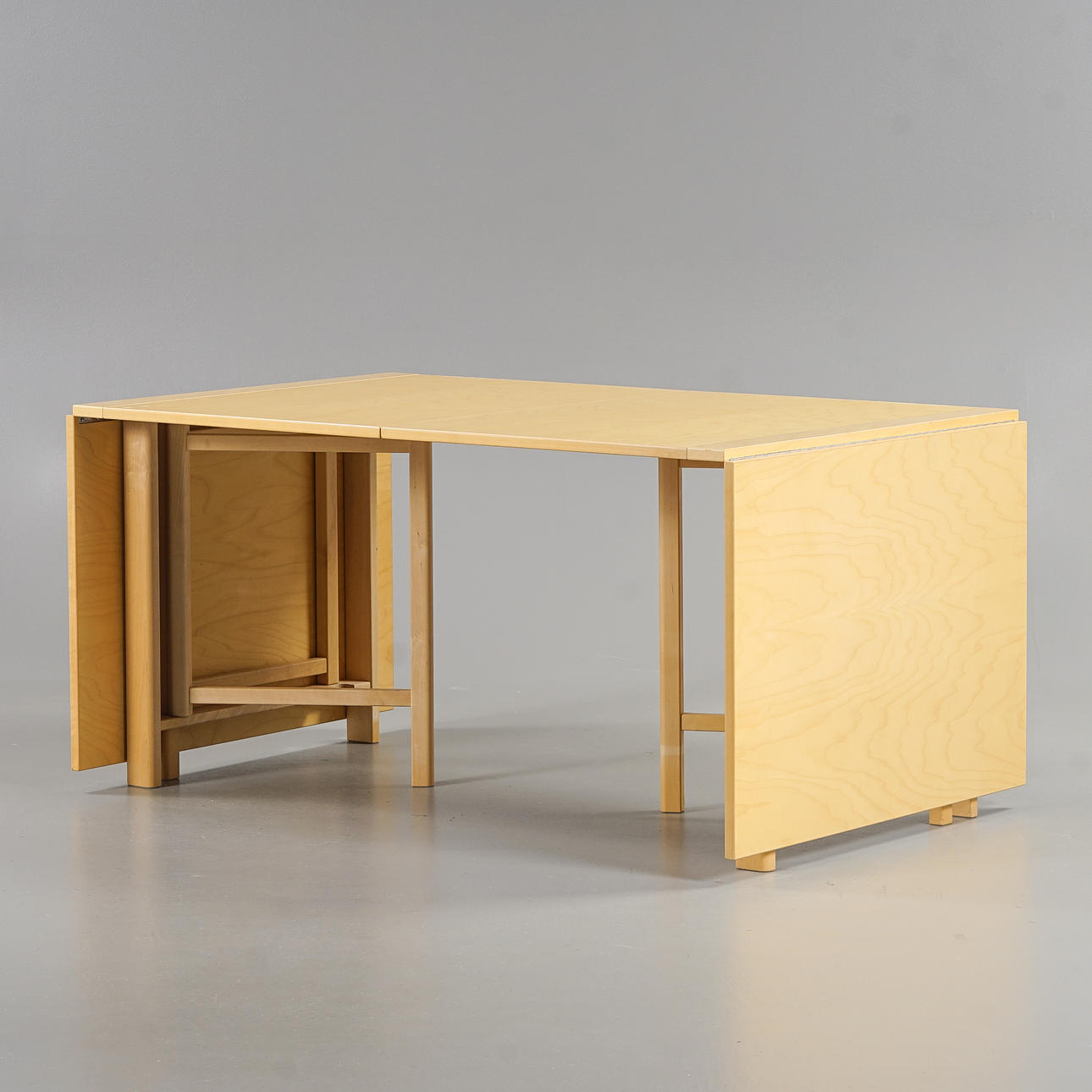 BRUNO MATHSSON. Percussion table “Maria Flap” Björk, Mathsson ...