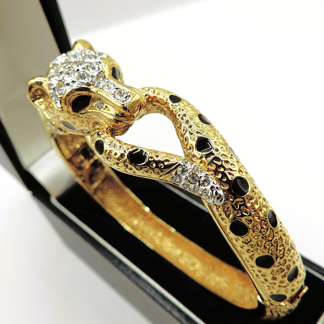 A&S アトウッド＆ソーヤー レオパード バングル ブレスレット ヒョウ VINTAGE ATTWOOD & SAWYER 22K GOLD PLATED LEOPARD BANGLE BRACELET