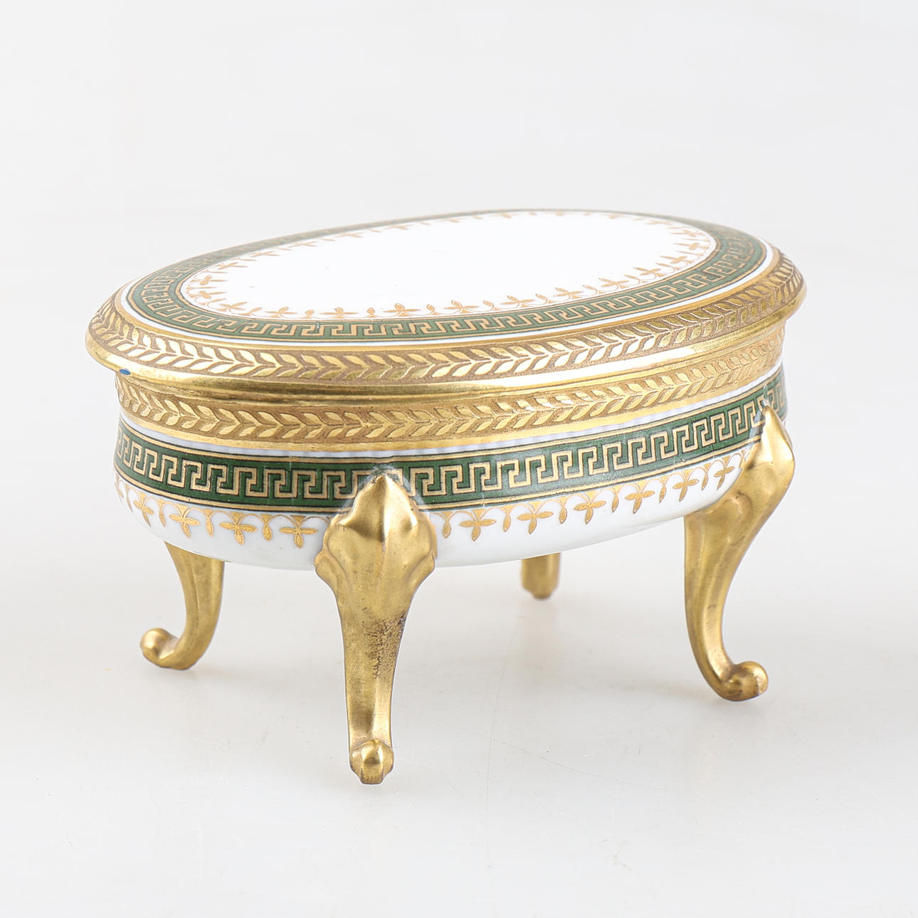 PORCELAIN BOX with lid, Limoges, M. Raynaud, France. Ceramics ...
