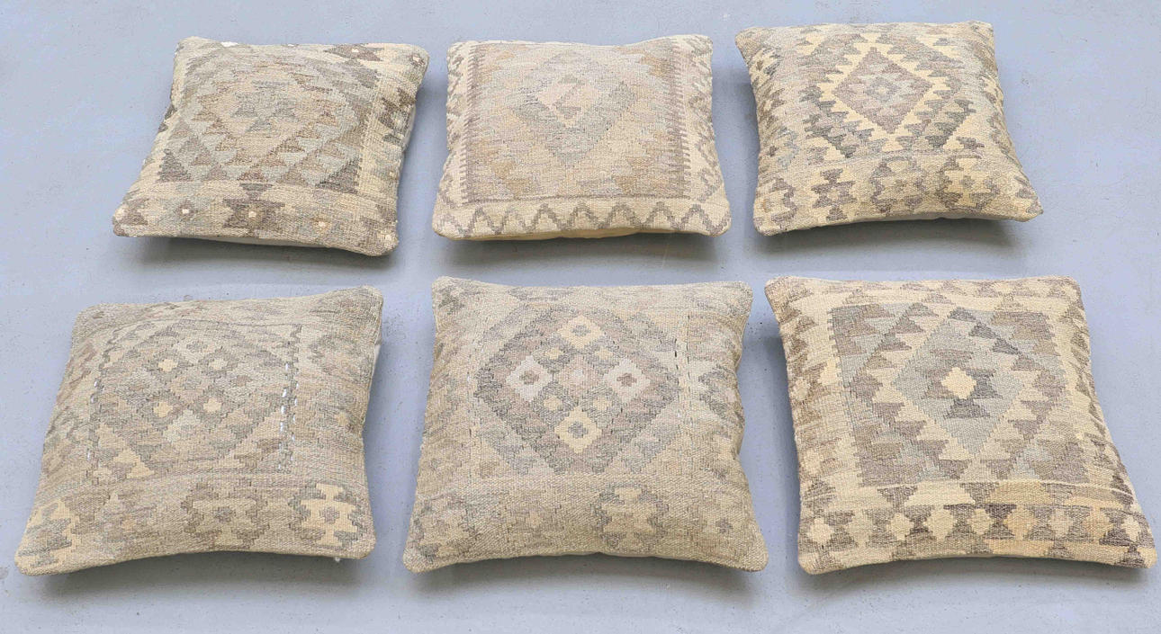 KUDDFODRAL, 6 st, kelim, ca 42 x 42 cm.