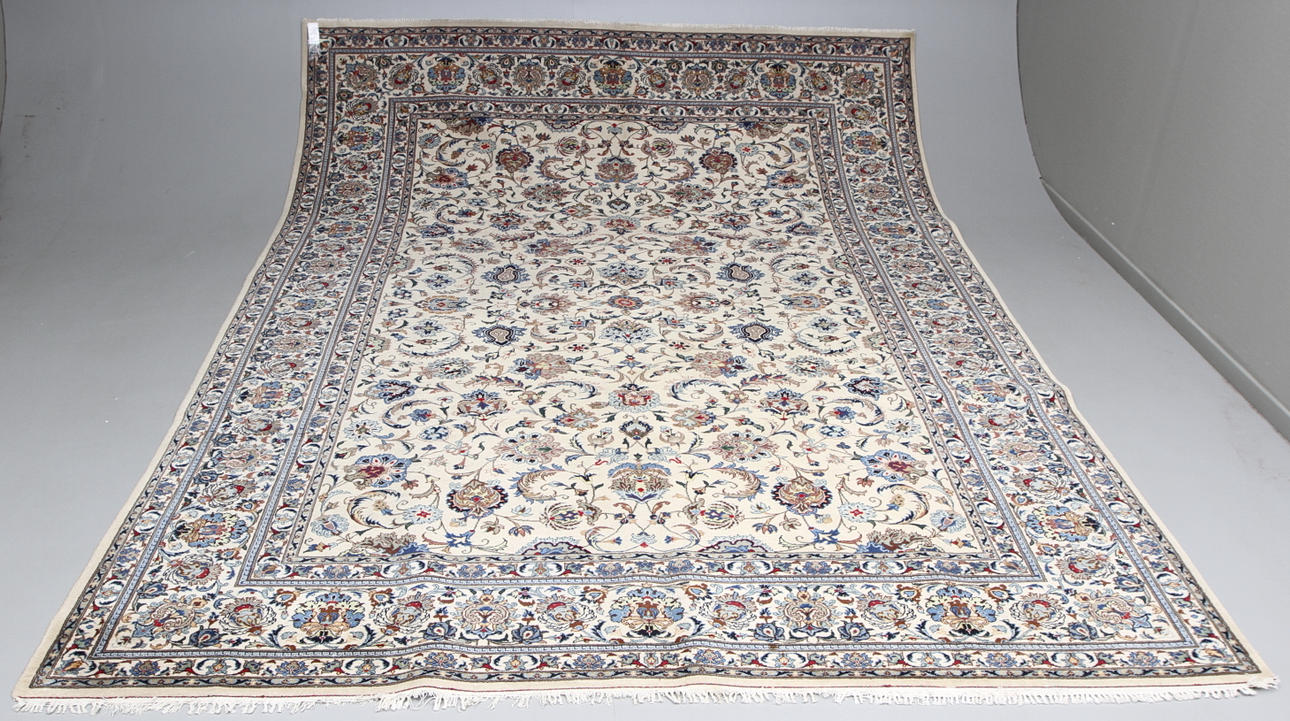 MATTA, orientalisk, Ljus Keshan, 350X263 cm.