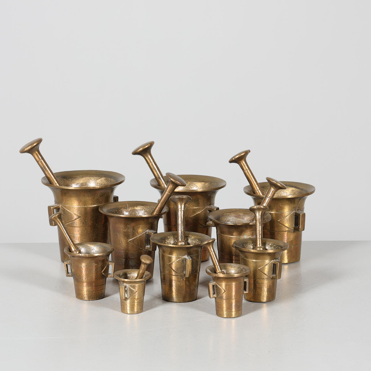 MORTLAR, 10 st, mässing.