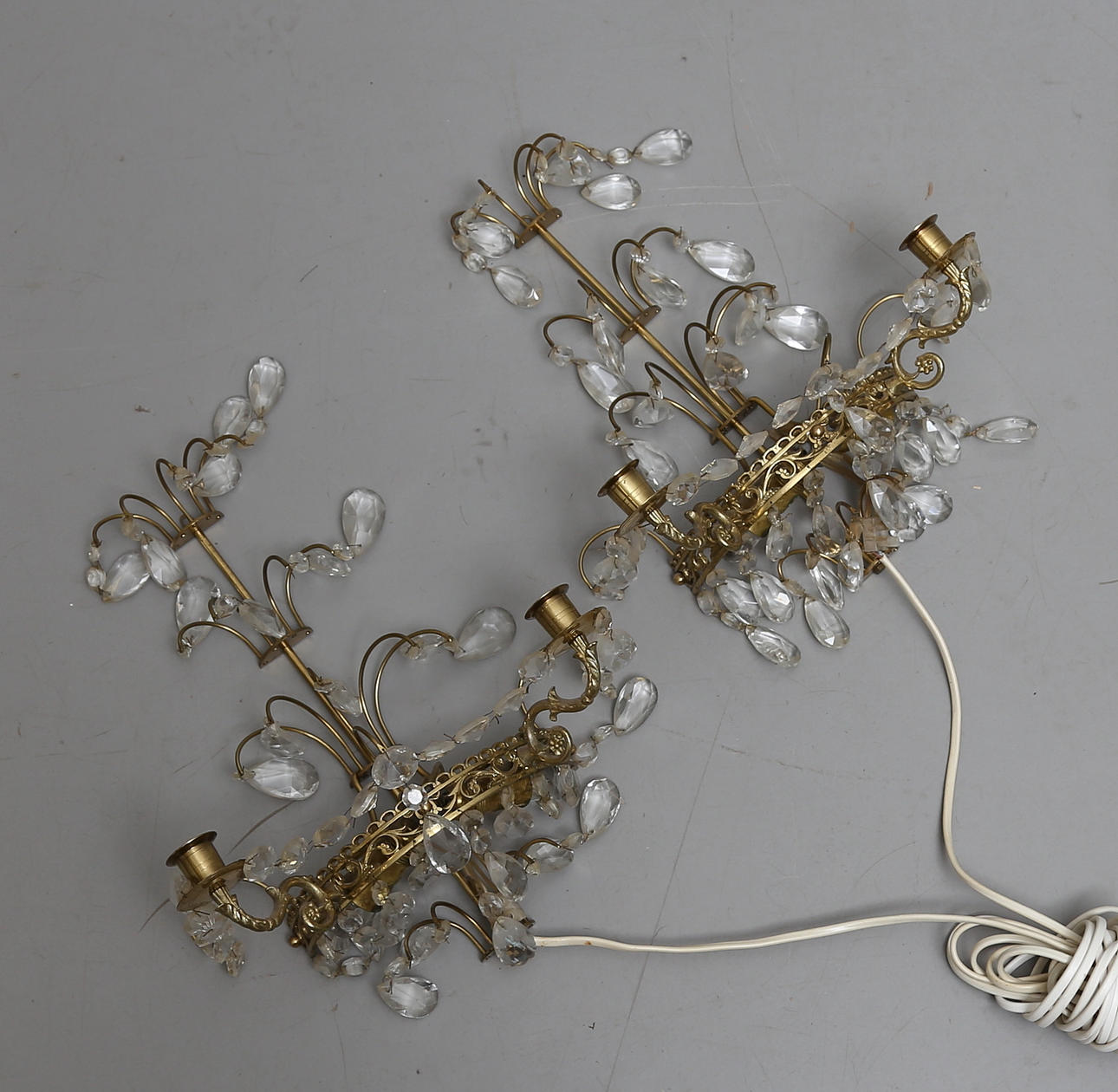 VÄGGLYSTRAR, ett par, empire-stil, 1900-tal.