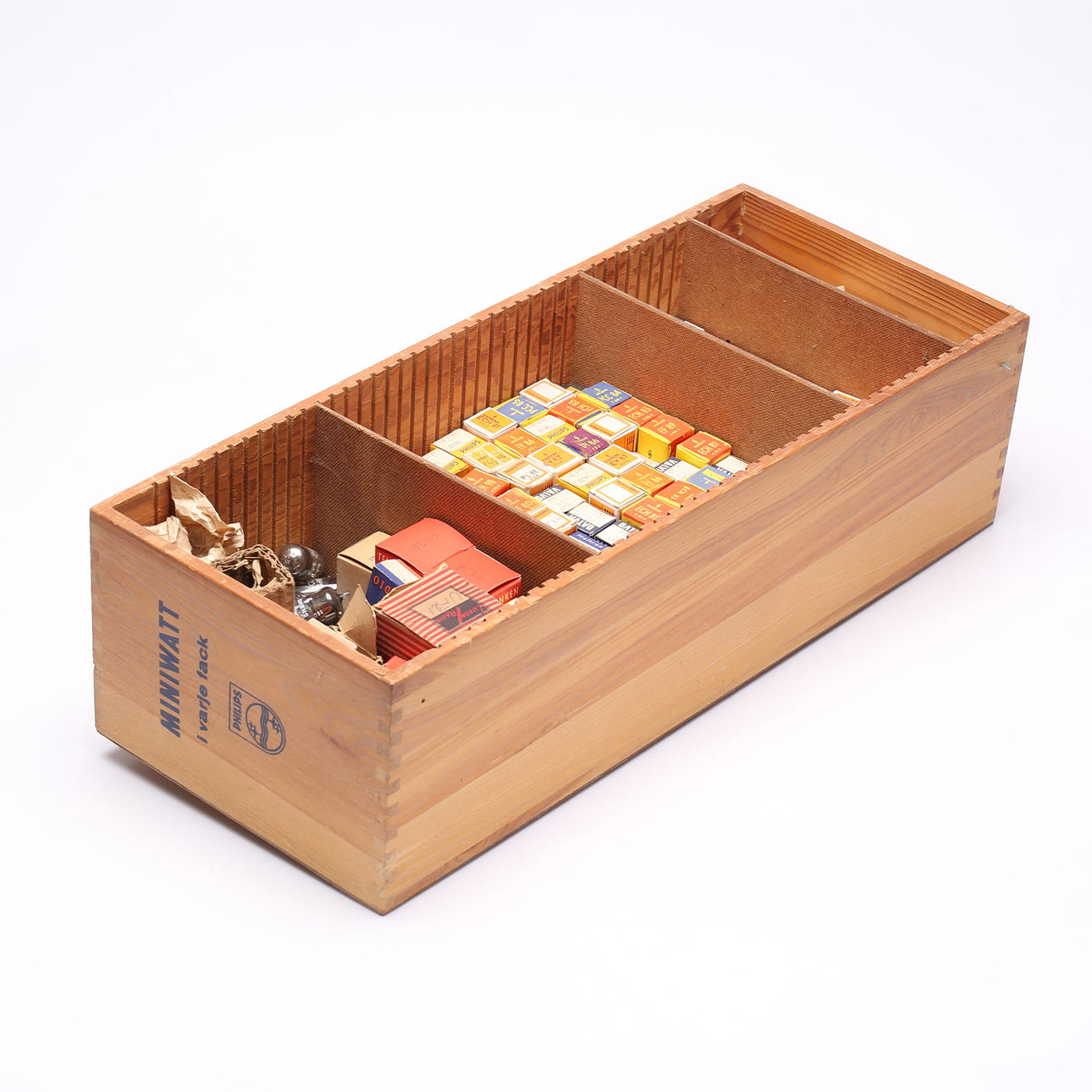 ELECTRON TUBES, including Luxor Radio, Philips, Siemens.