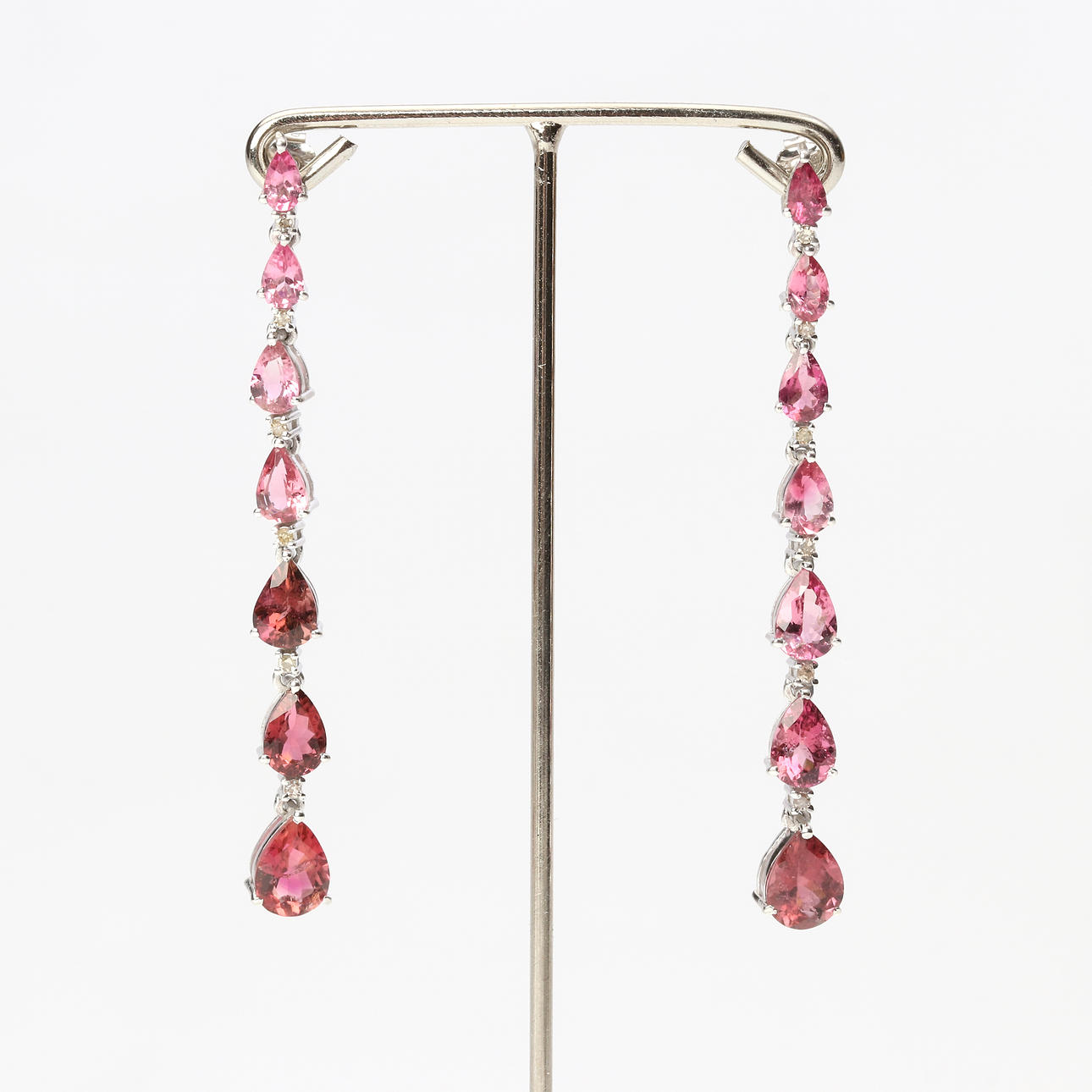TOURMALINE EARRINGS in silver.