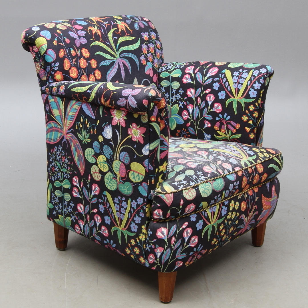 FÅTÖLJ, modell 678, Josef Fransk för Firma Svenskt Tenn.