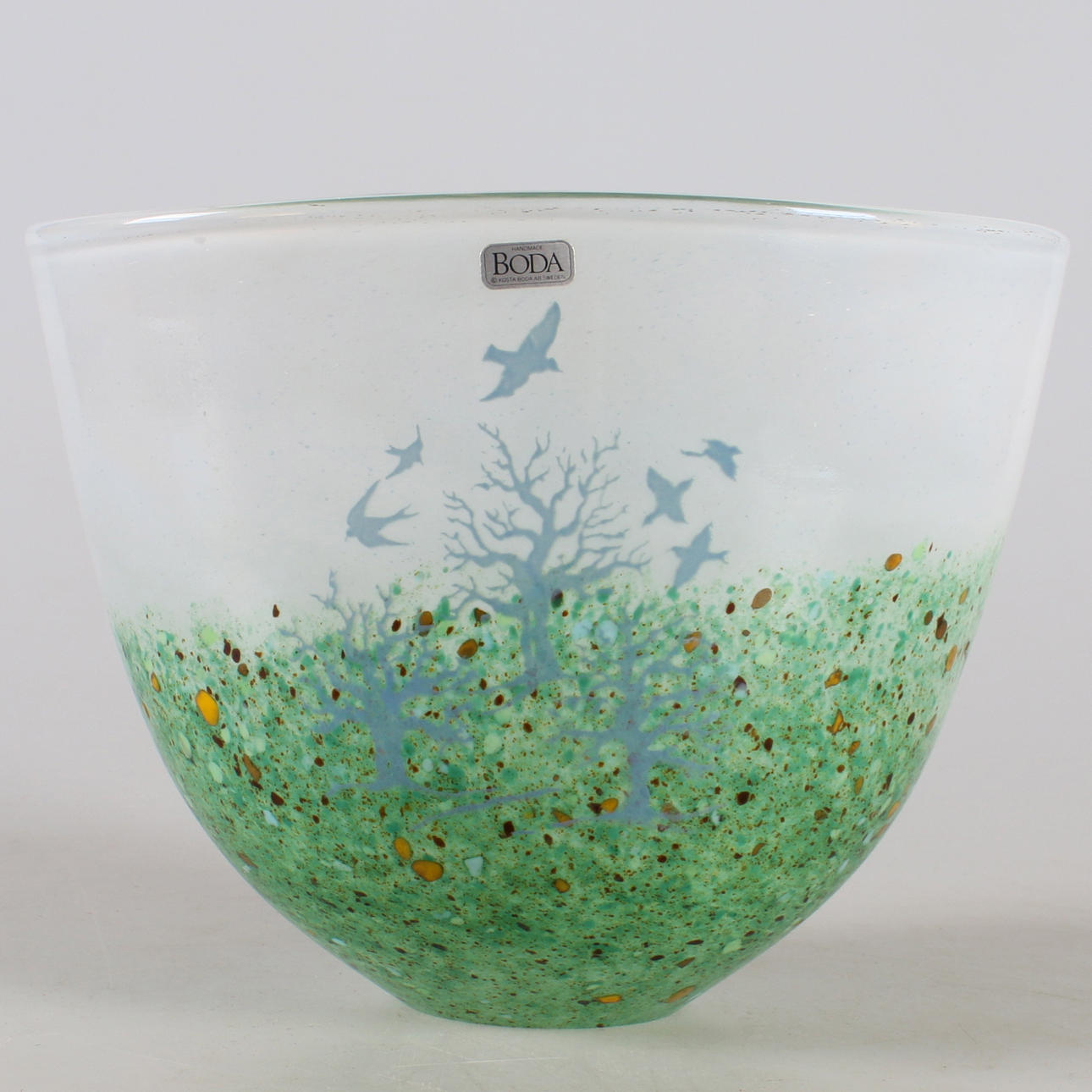 SKÅL, glas, "Maj", signerad samt numrerad, Kjell Engman, Kosta Boda.