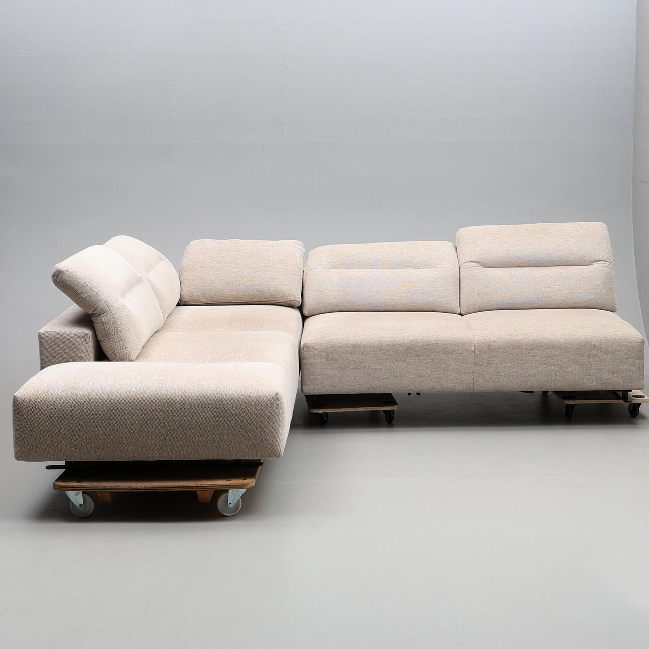 2-piece lounge sofa, “Hampton Corner”, BoConcept, contemporary.