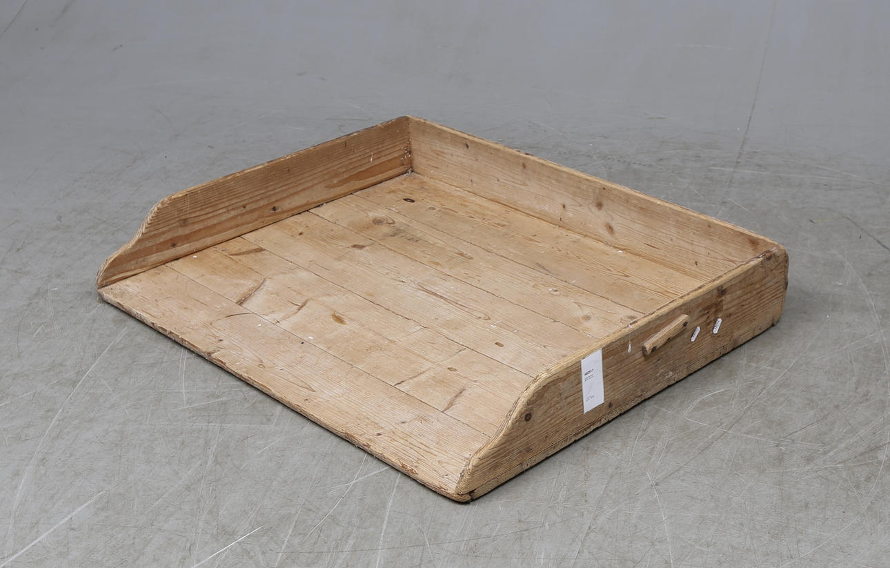 BAKBORD MED MERA, 1800-tal.