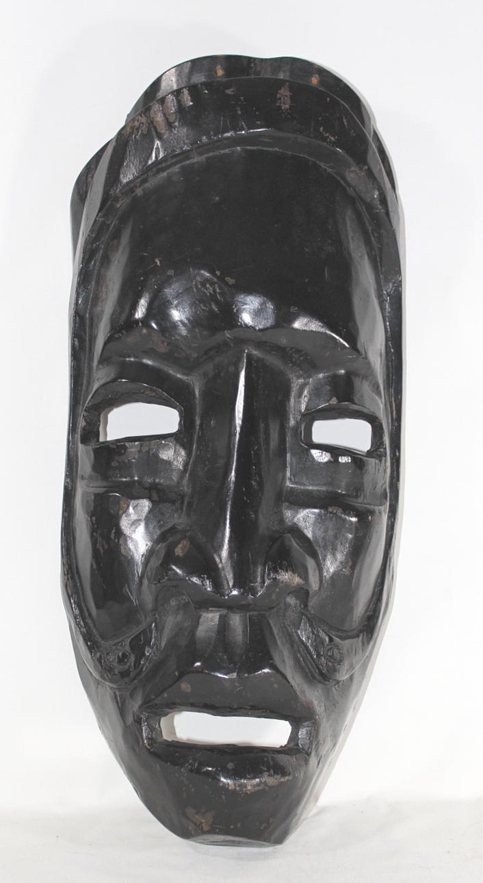 MASK, trä.