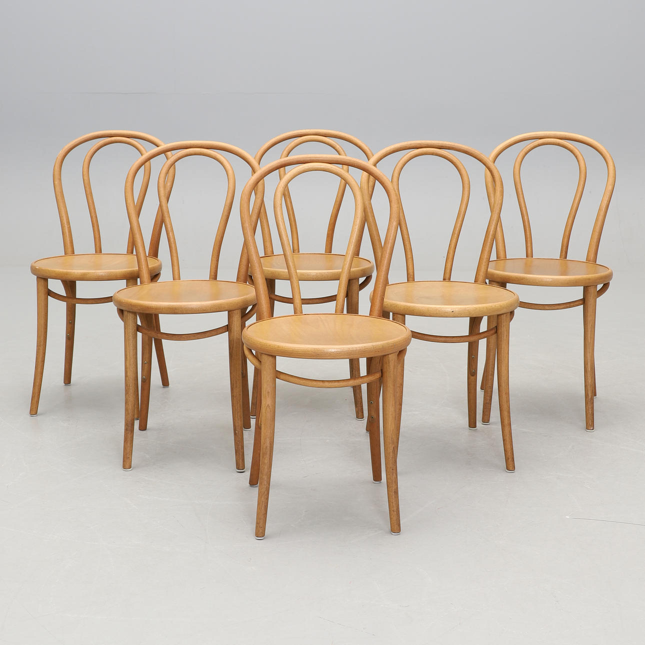A set of 6 Ton chairs, Thonet type, marked, end of 20th century ...