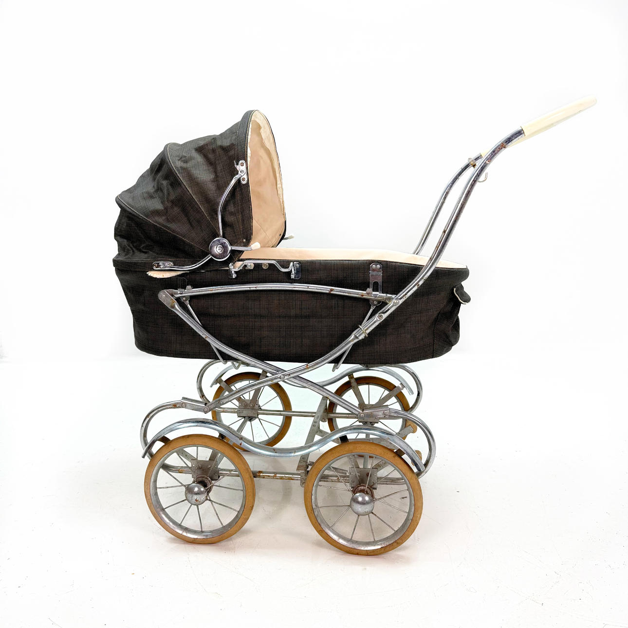 STROLLER with swaddle 195o tal, Sit and pram.