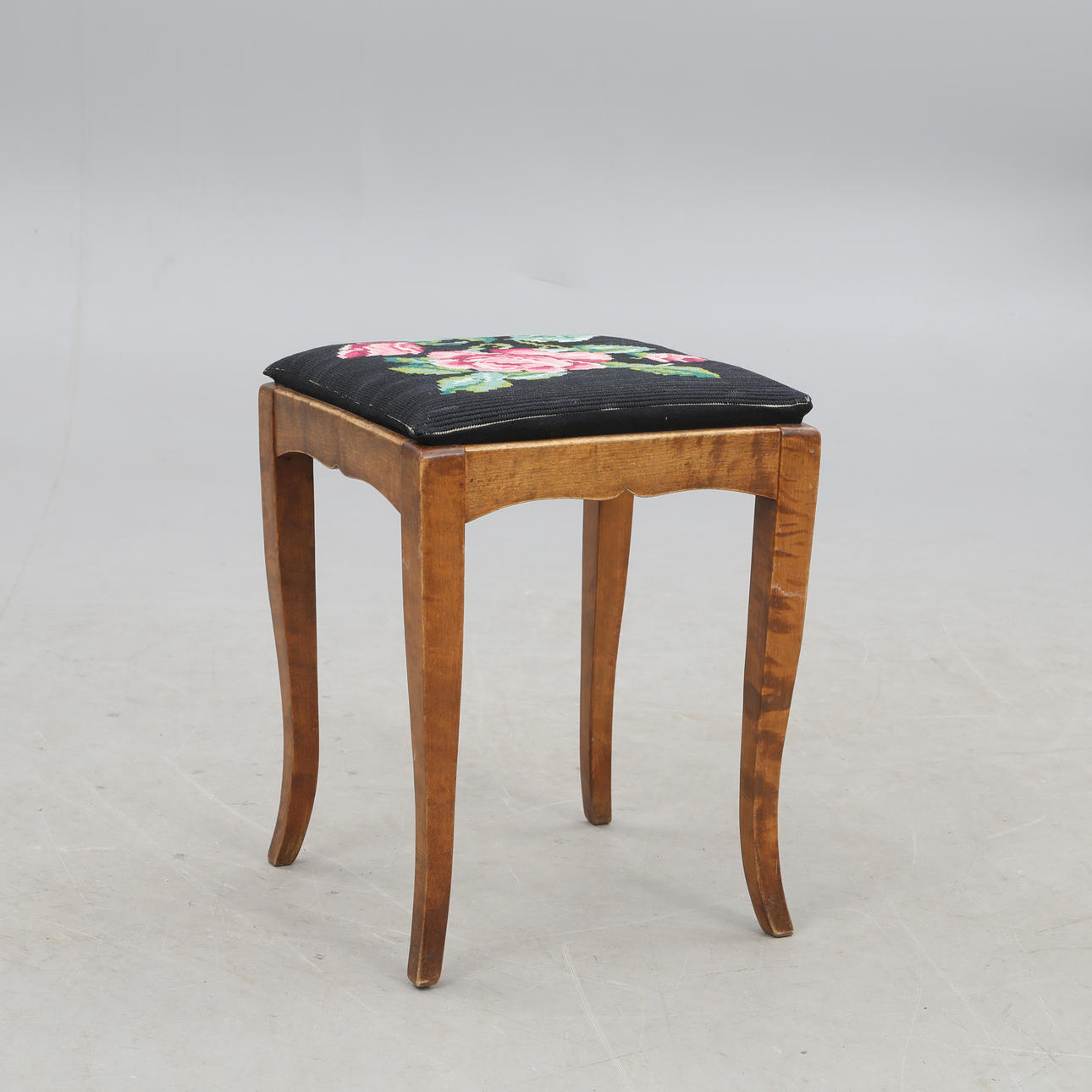 STOOL, seat with embroidery.