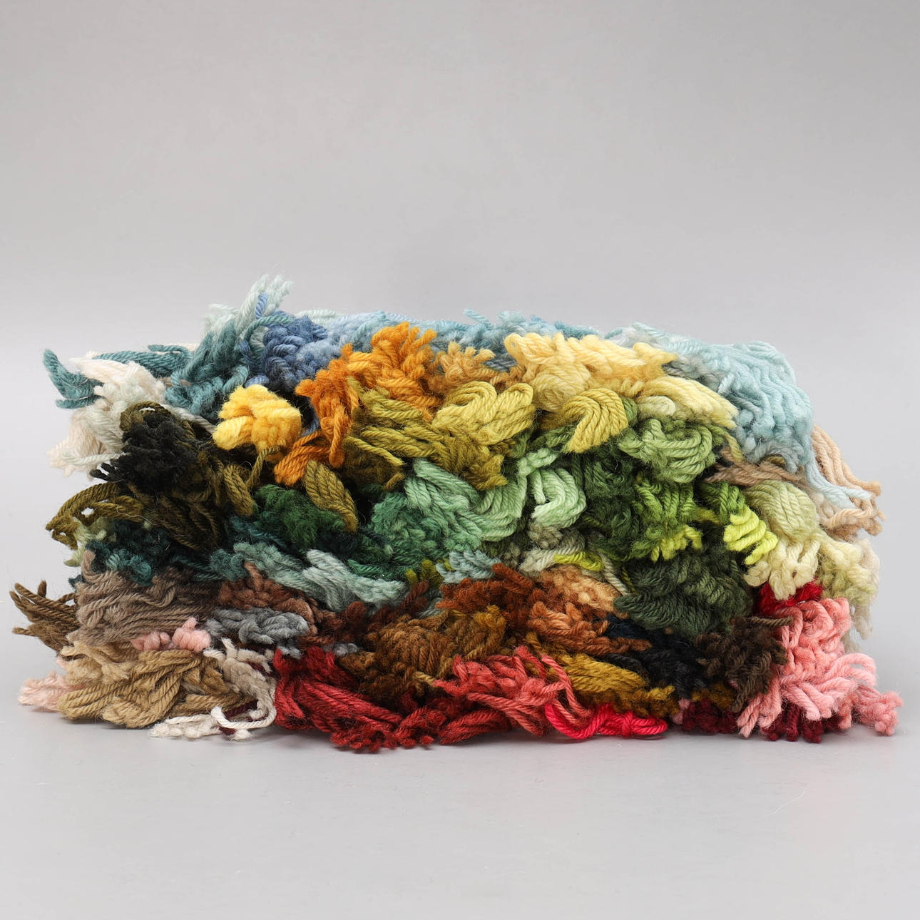 LOT YARN, 11 boxes, 100% wool, Colbert du Bon Pasteur, France. Carpets ...