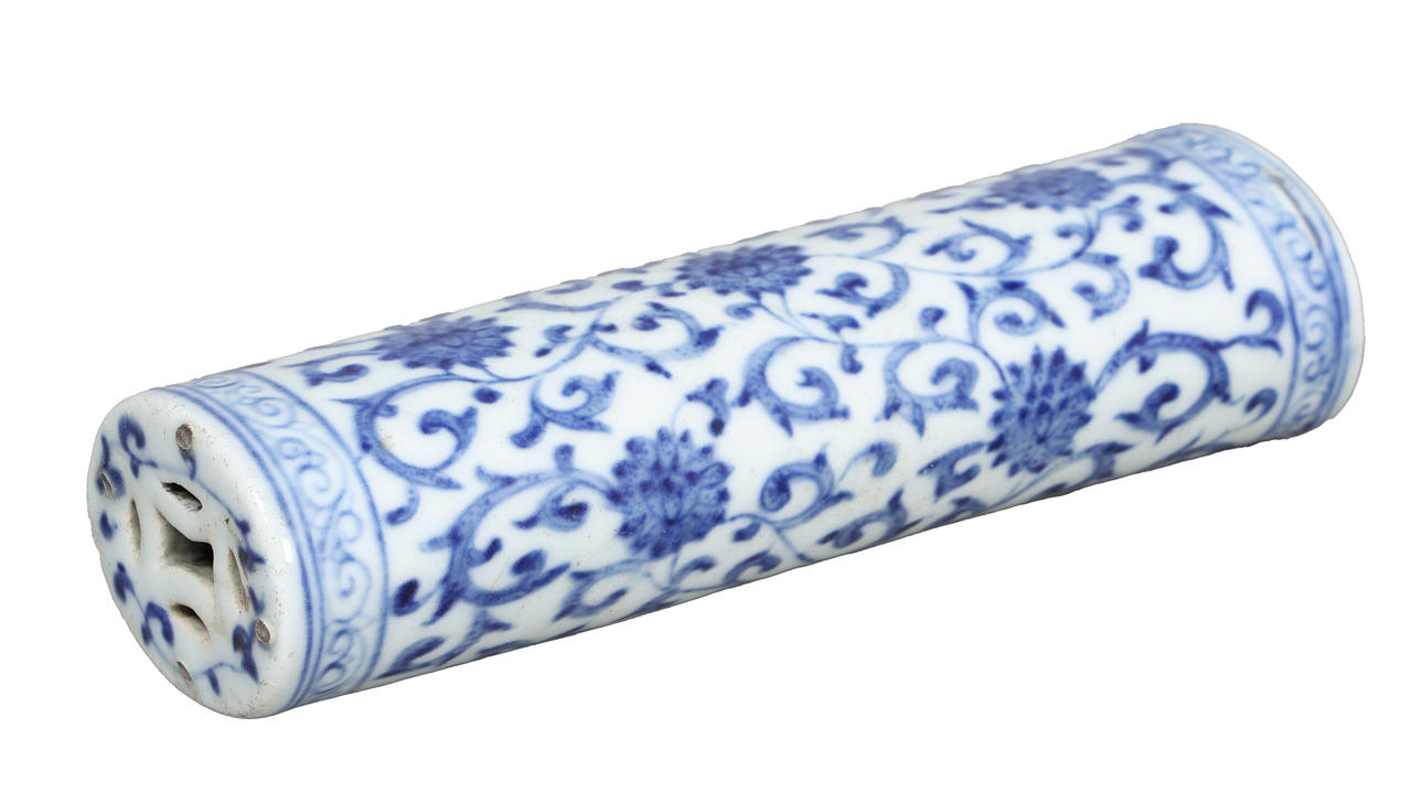 A CHINESE QING DYNASTY SCHOLARS WRIST REST. Asiatica - Ceramics ...